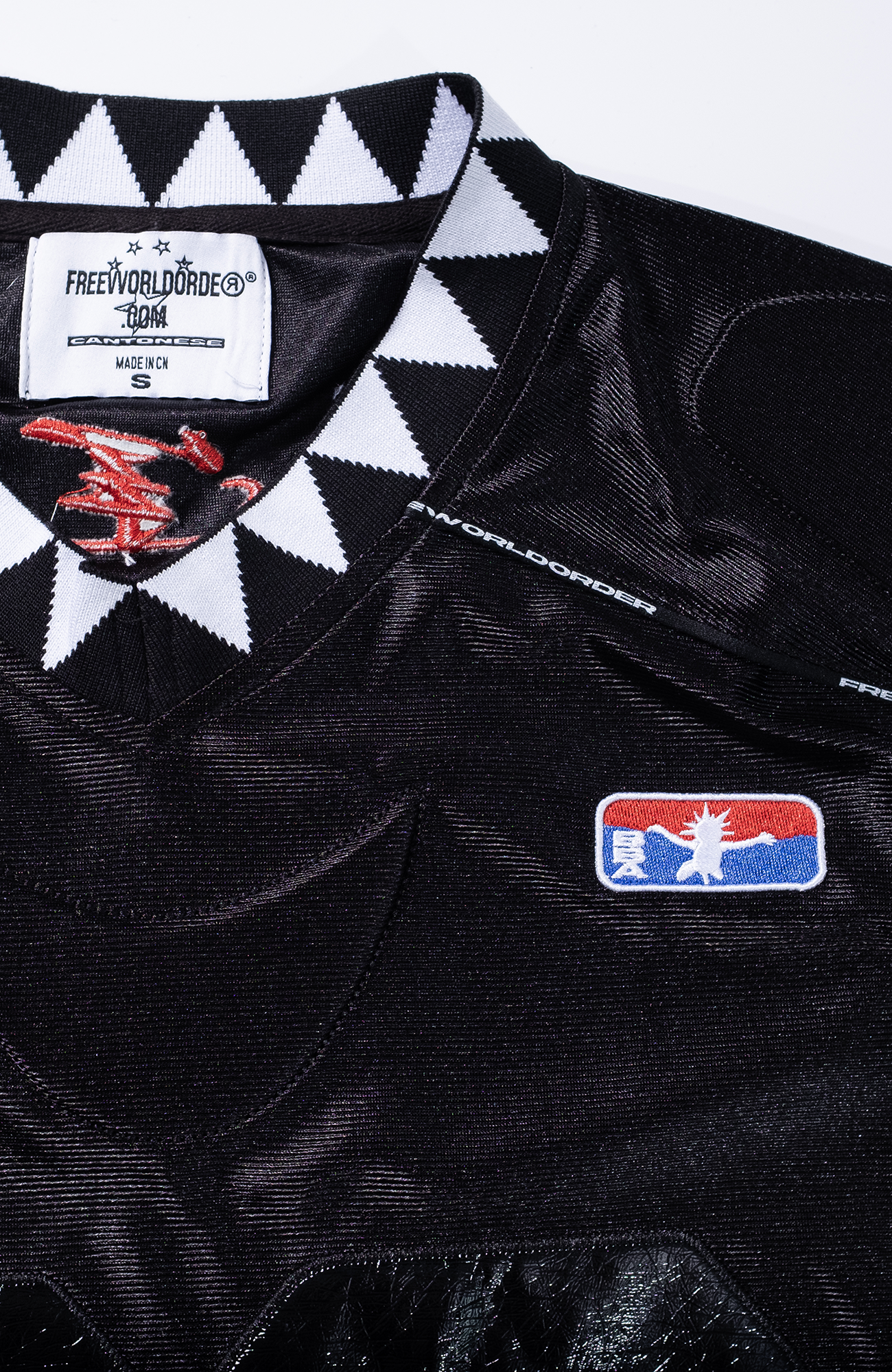 FVVO Padded Shoulder V-Neck Jersey