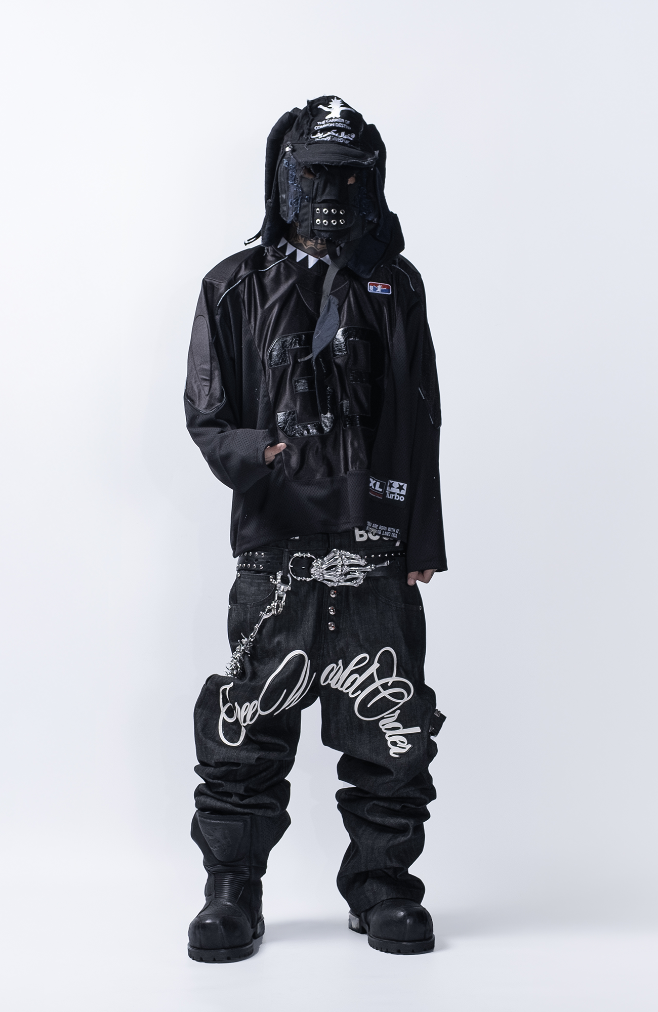 FVVO Layered-Waist Patterned Studded Jeans