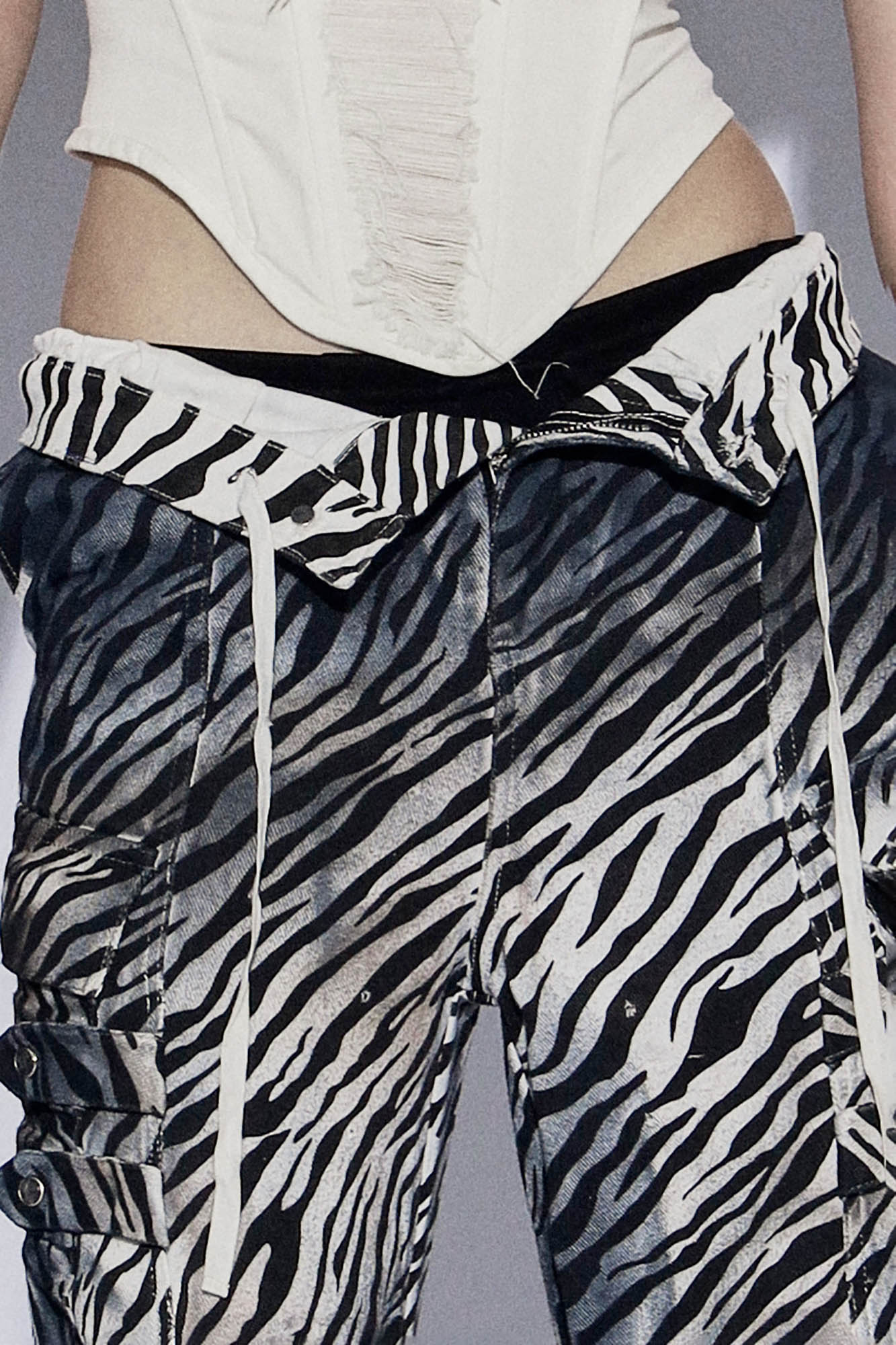 DND4DESxFaychui Zebra Drawstring Pleated Wide-Leg Pants, premium urban and streetwear designers apparel on PROJECTISR.com, DND4DES
