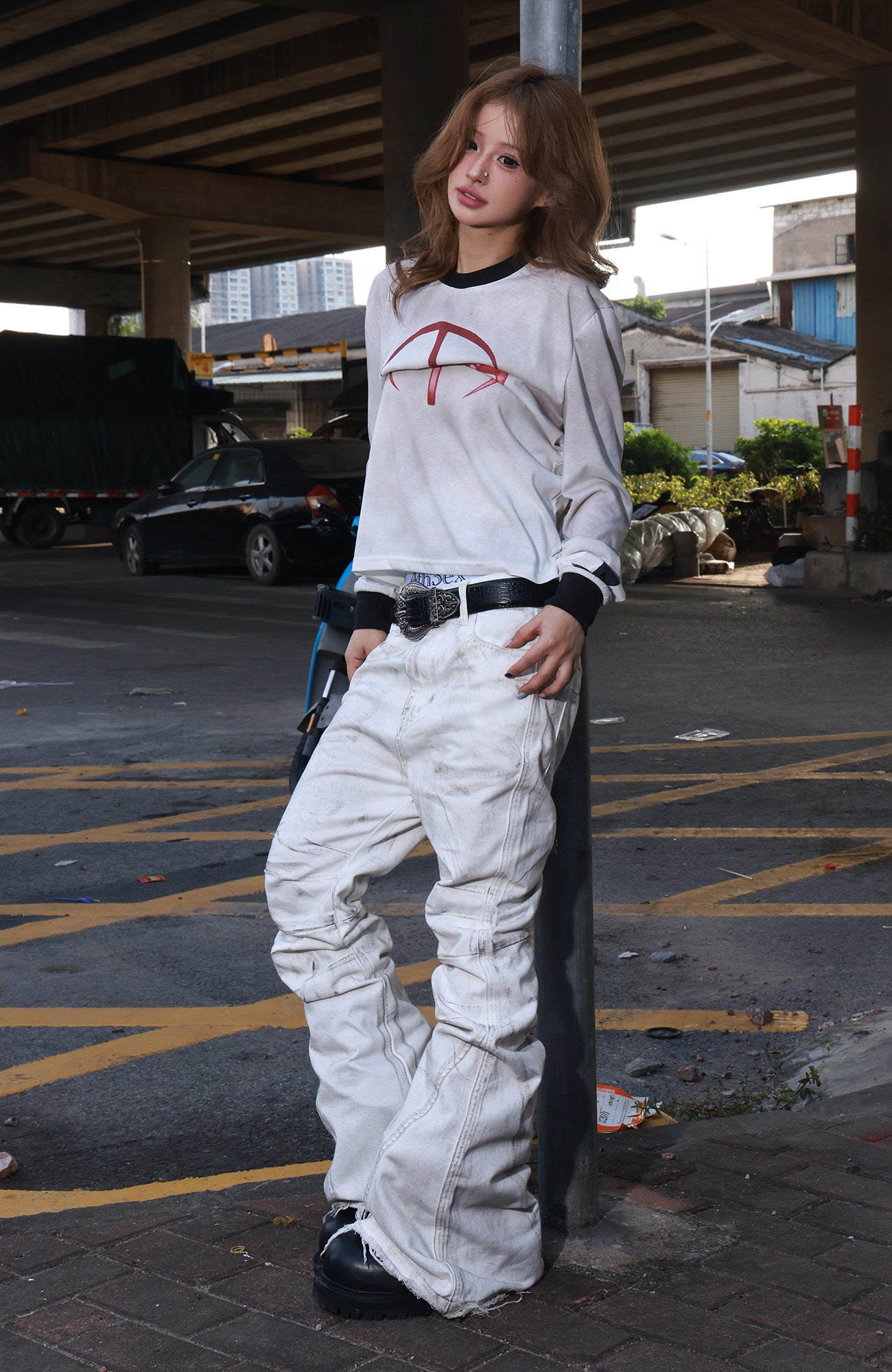 REBEL WAVE Distressed Stacked Flared Jeans