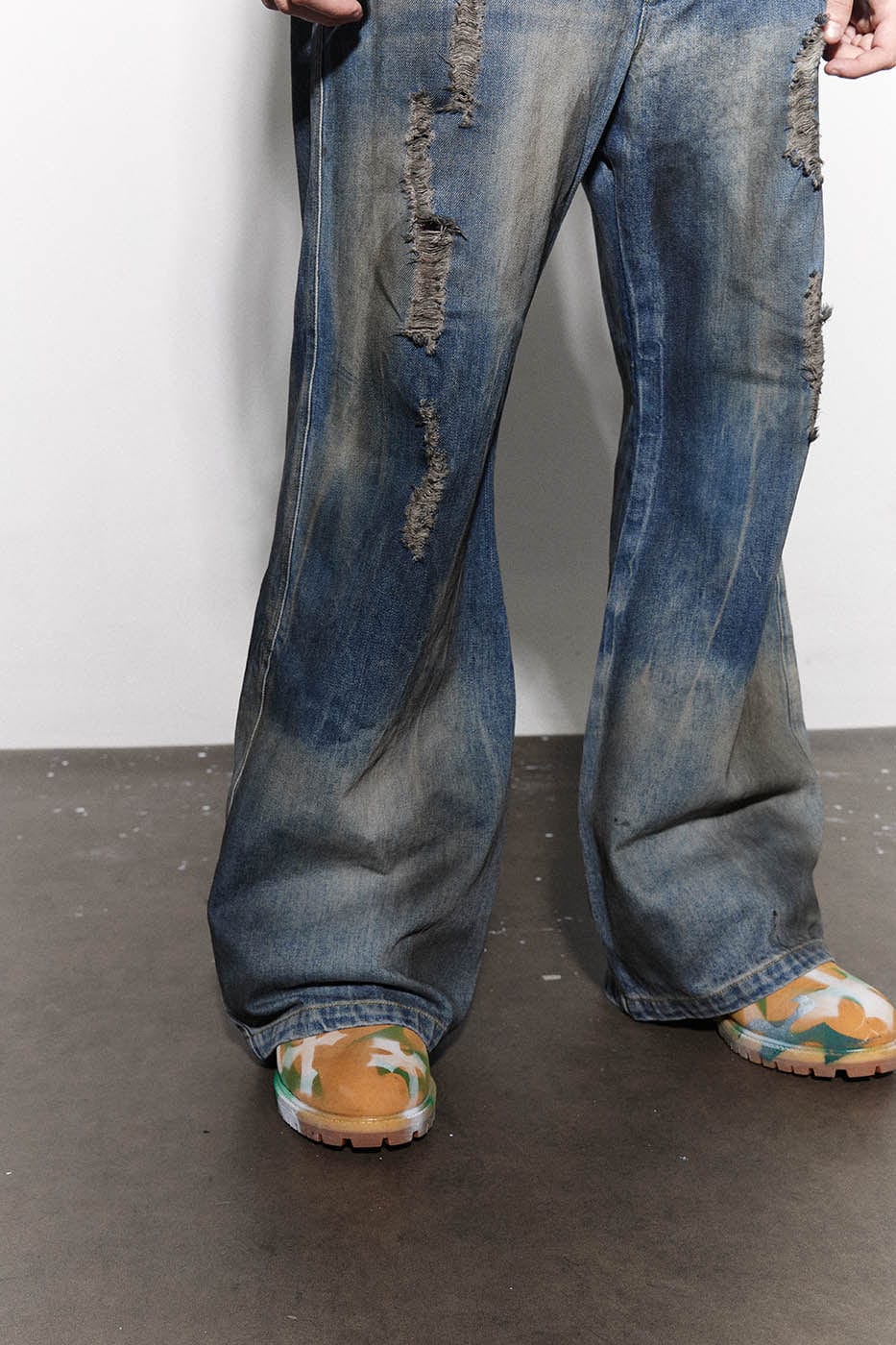 DND4DES Distressed Dusty Flared Jeans, premium urban and streetwear designers apparel on PROJECTISR.com, DND4DES