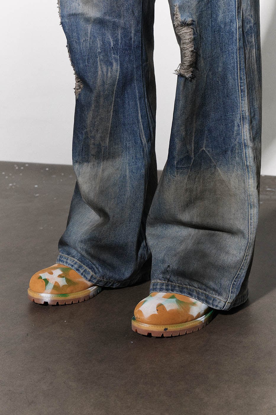 DND4DES Distressed Dusty Flared Jeans, premium urban and streetwear designers apparel on PROJECTISR.com, DND4DES