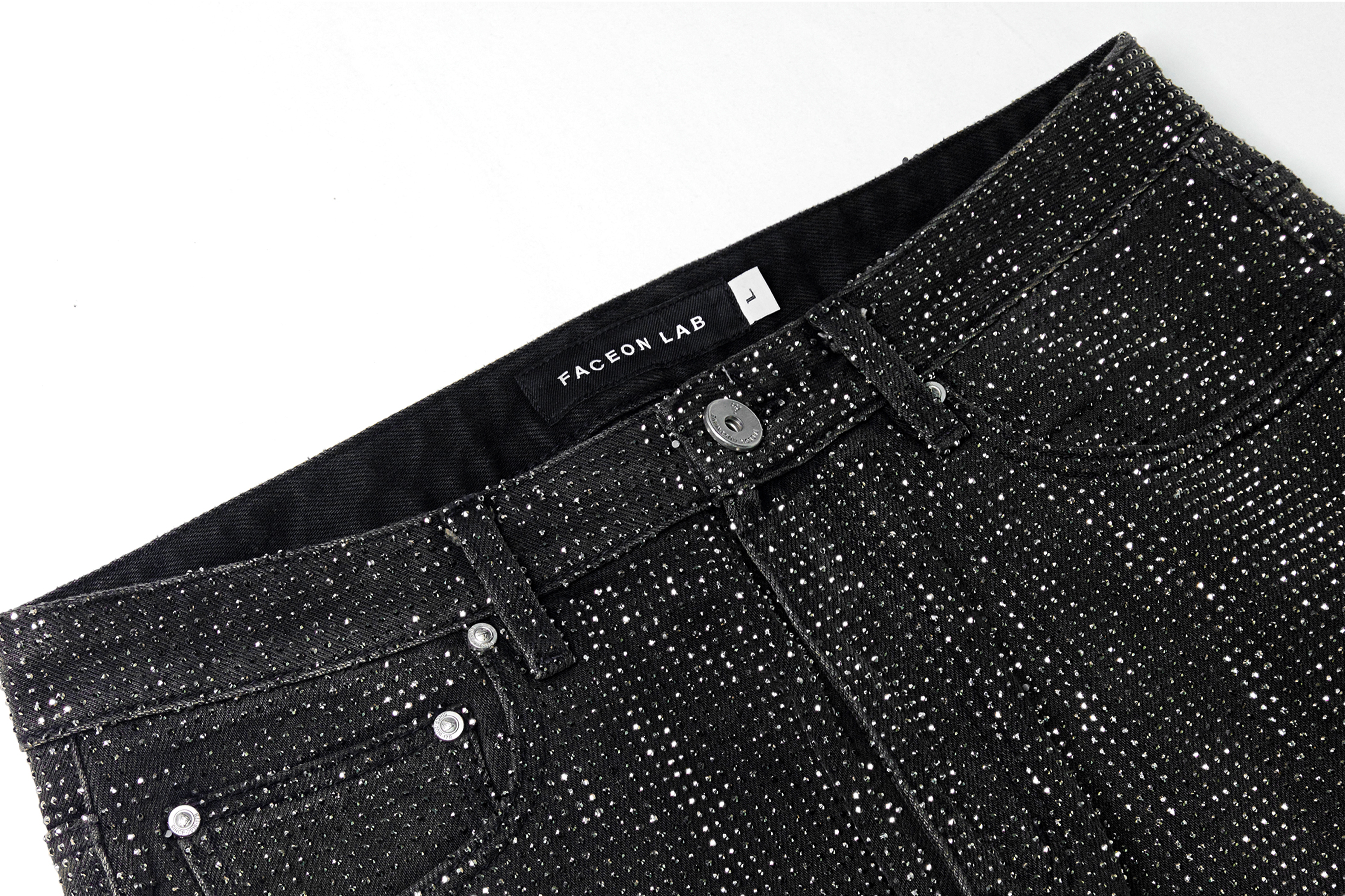 FACEONLAB Double-Headed Snake Studded Dirty-Washed Retro Jeans