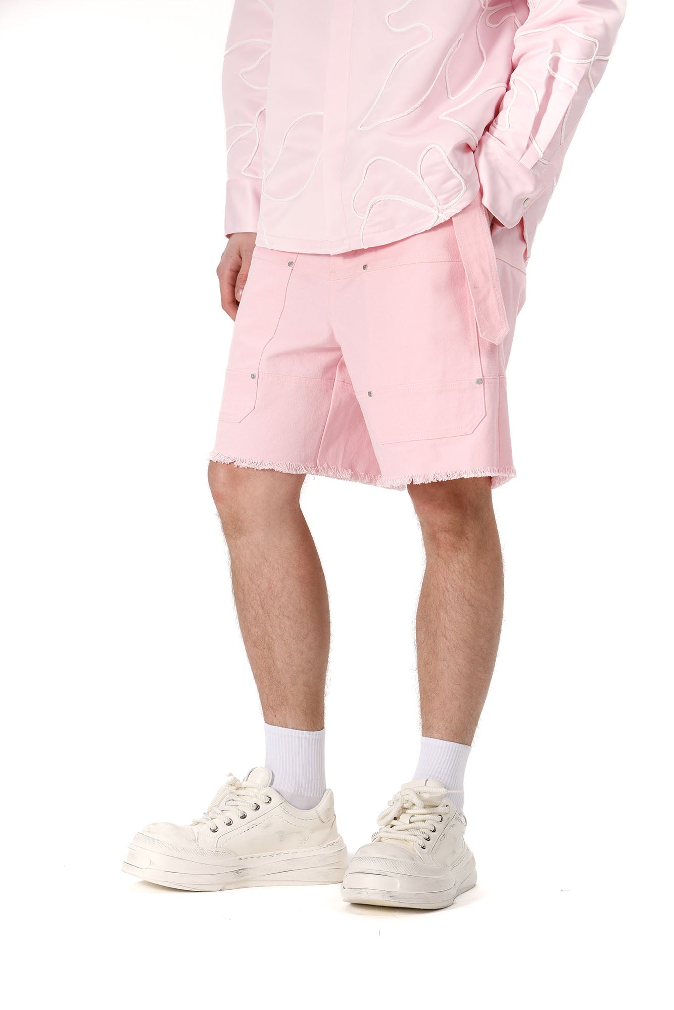 VANN VALRENCE Belt Raw-Edge Cotton Shorts, premium urban and streetwear designers apparel on PROJECTISR.com, VANN VALRENCE