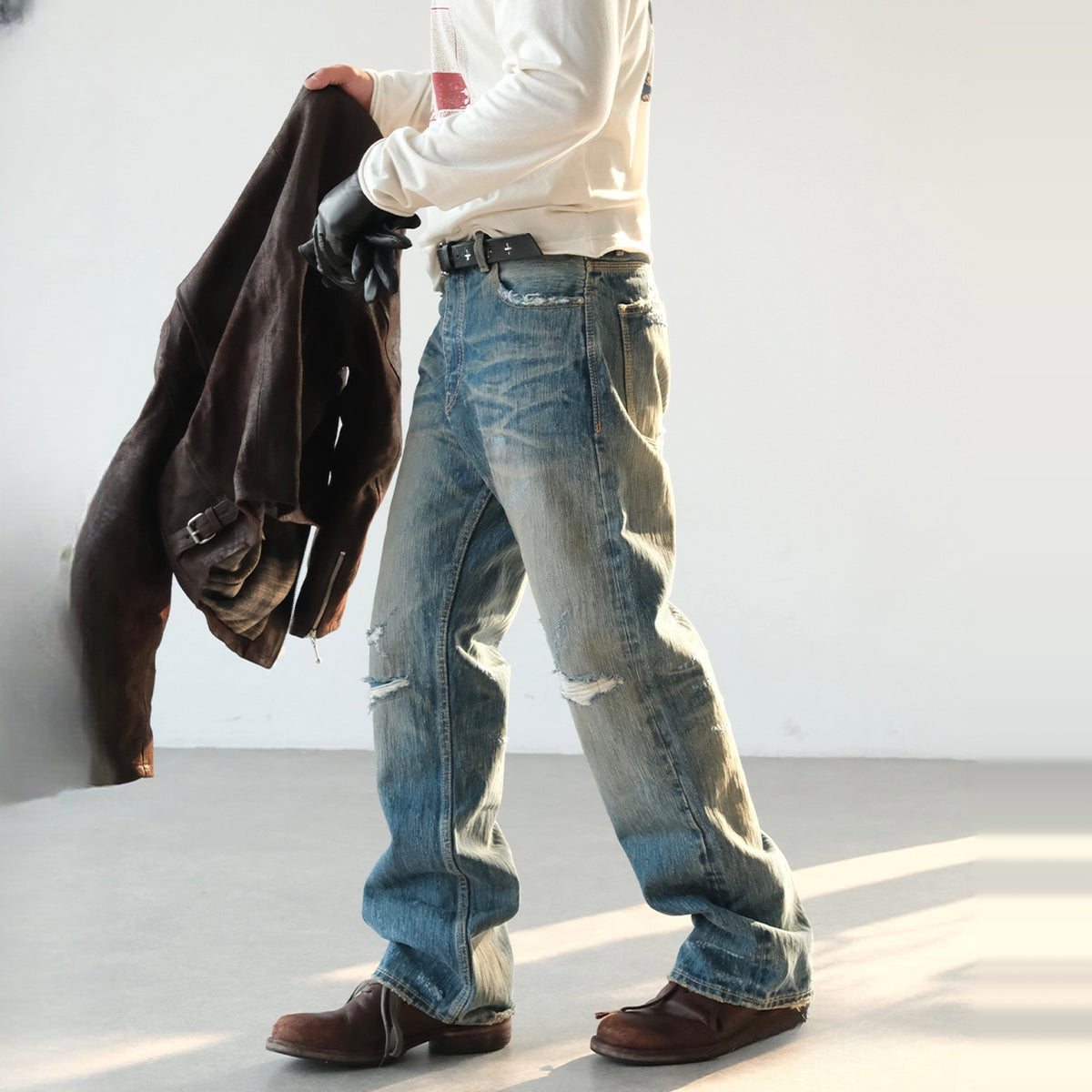 NEIGBORL Distressed Raw-Edge Selvedge Jeans — square · side