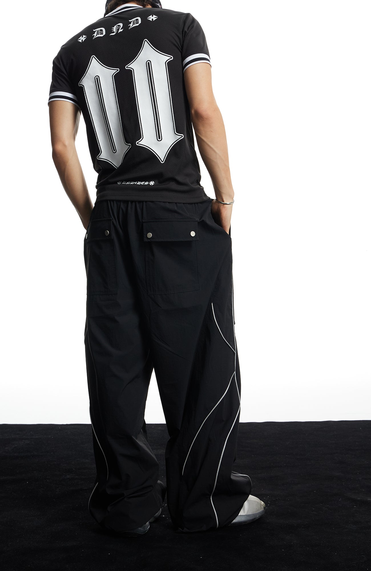 DND4DES Reflective Line Parachute Wide-Leg Pants