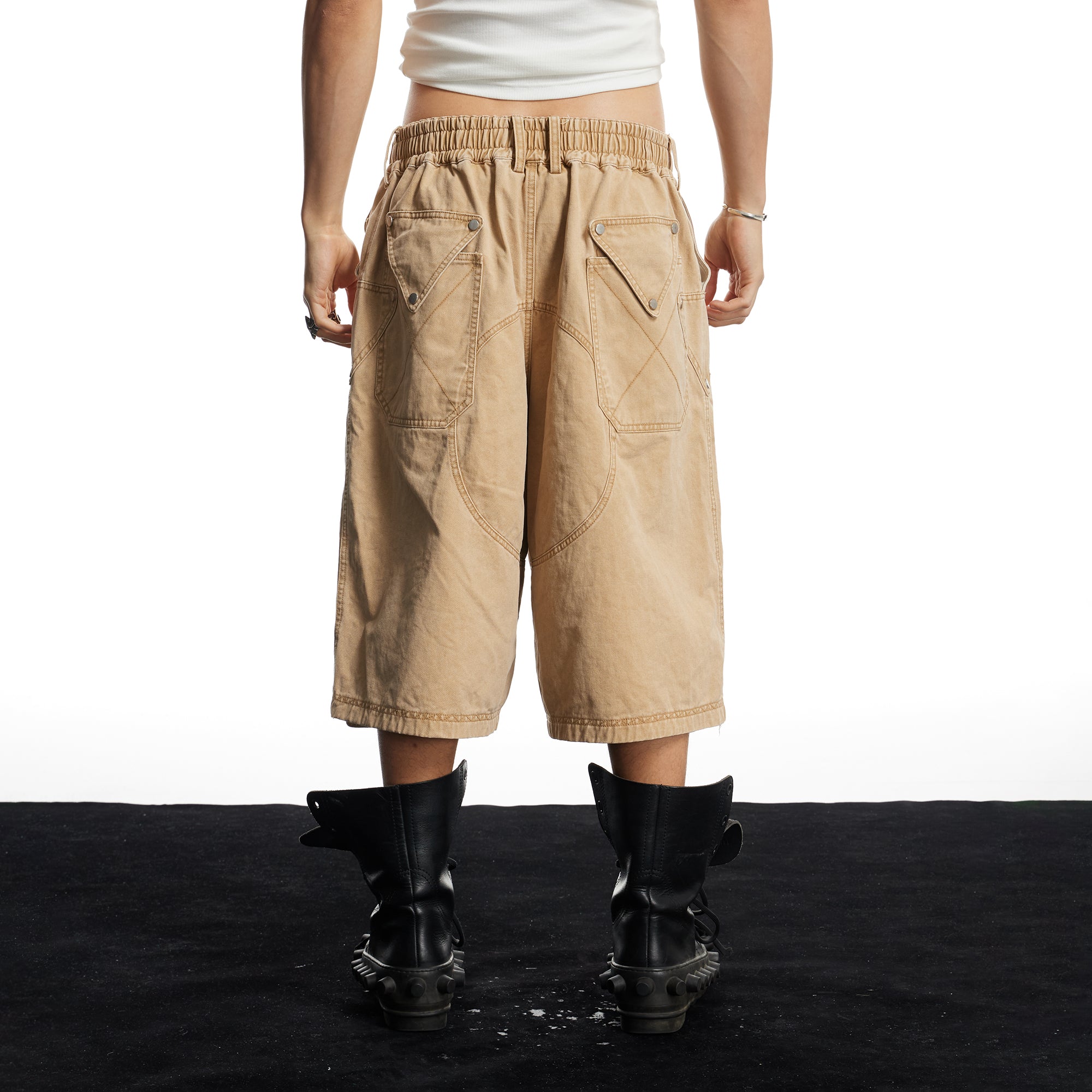 DND4DES Geometric Panel Studded Wide-Leg Shorts