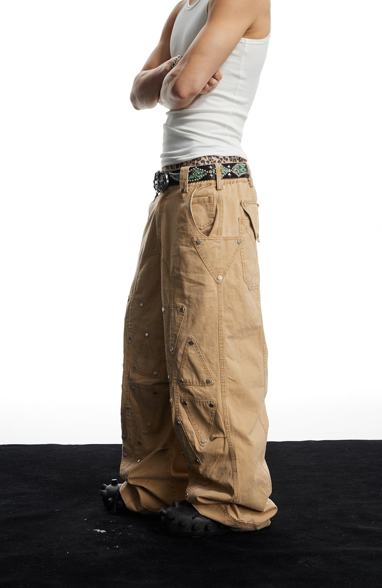 DND4DES Geometric Panel Studded Wide-Leg Pants