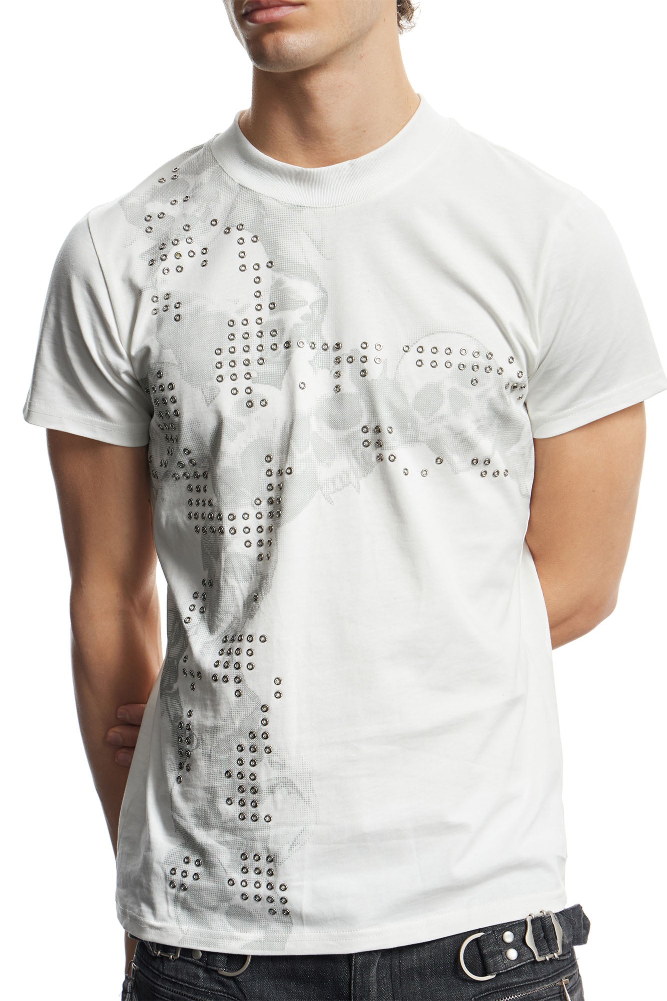DND4DES Rivet Cross Graphic T-Shirt