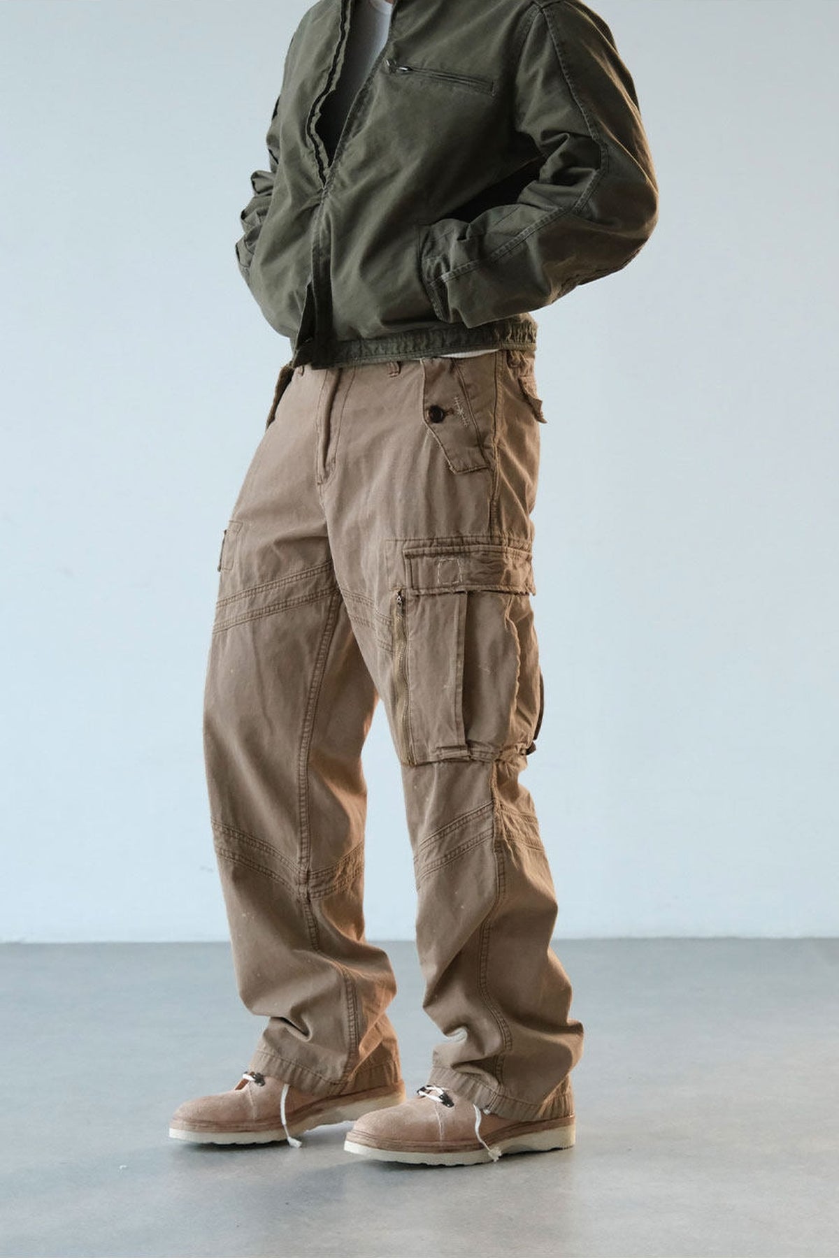 NEIGBORL Paint-Splattered Multi-Pocket Retro Cargo Pants — half body