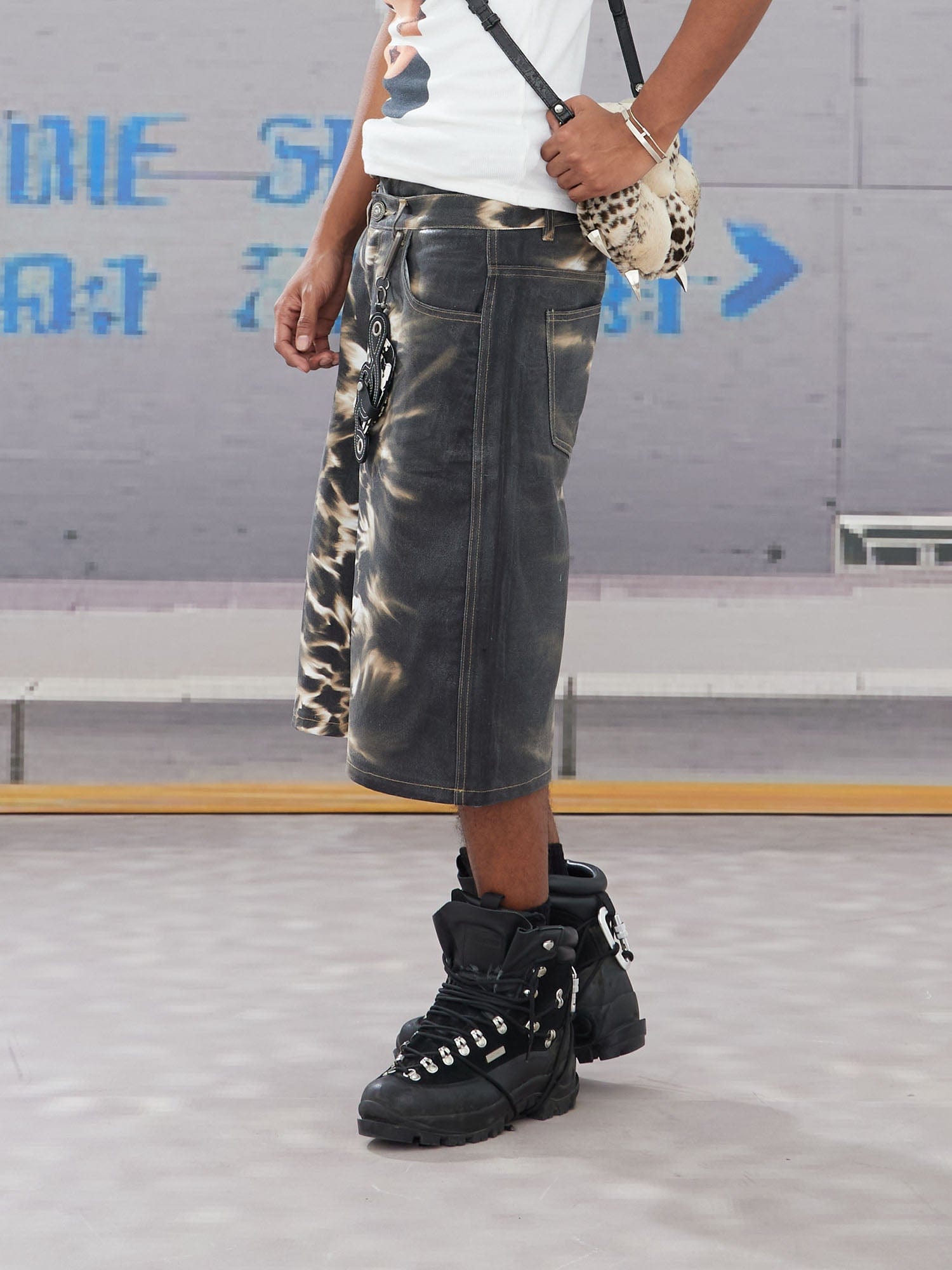 DND4DES Abstract Leopard Double-Waistband Denim Shorts