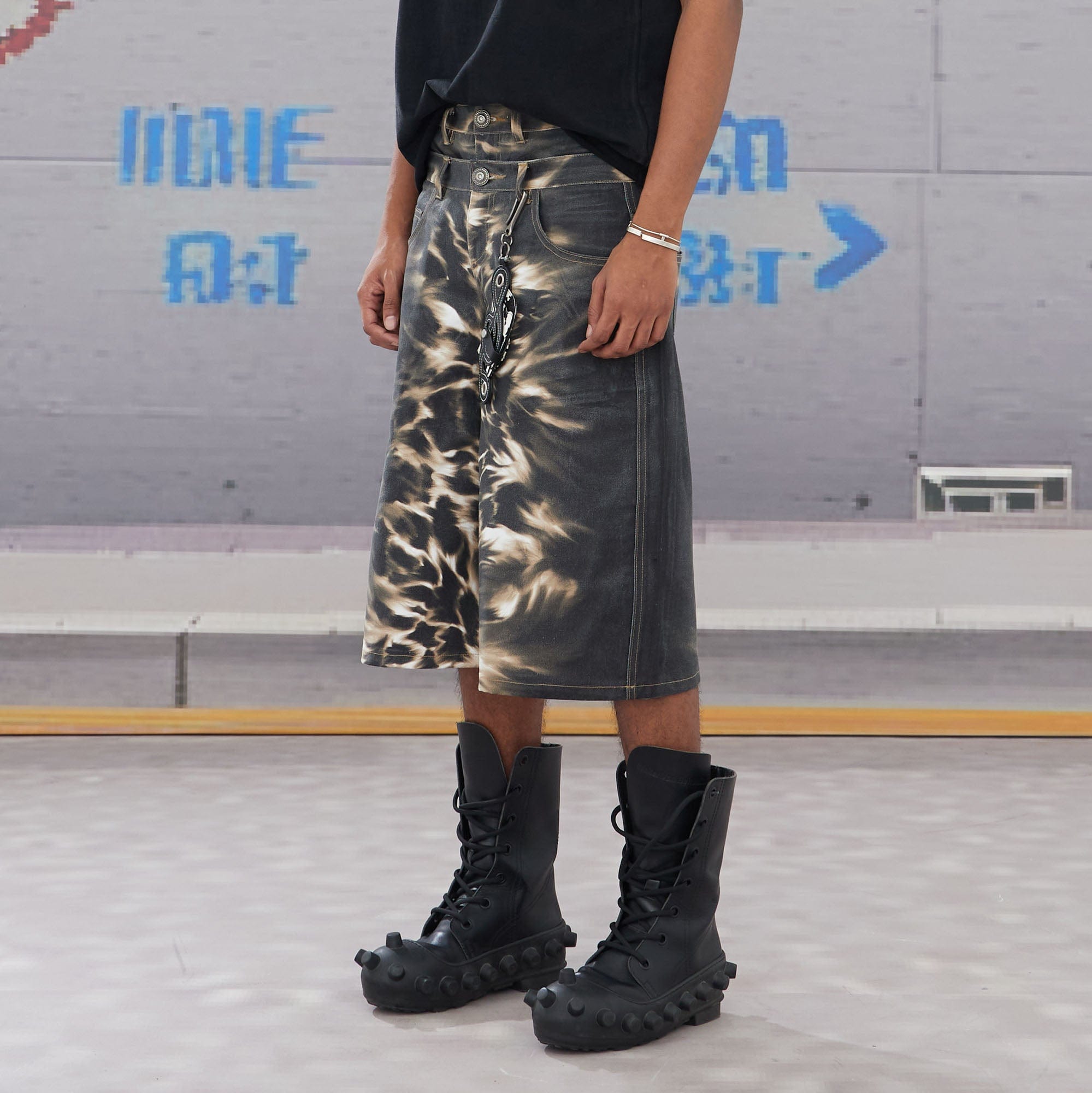 DND4DES Abstract Leopard Double-Waistband Denim Shorts