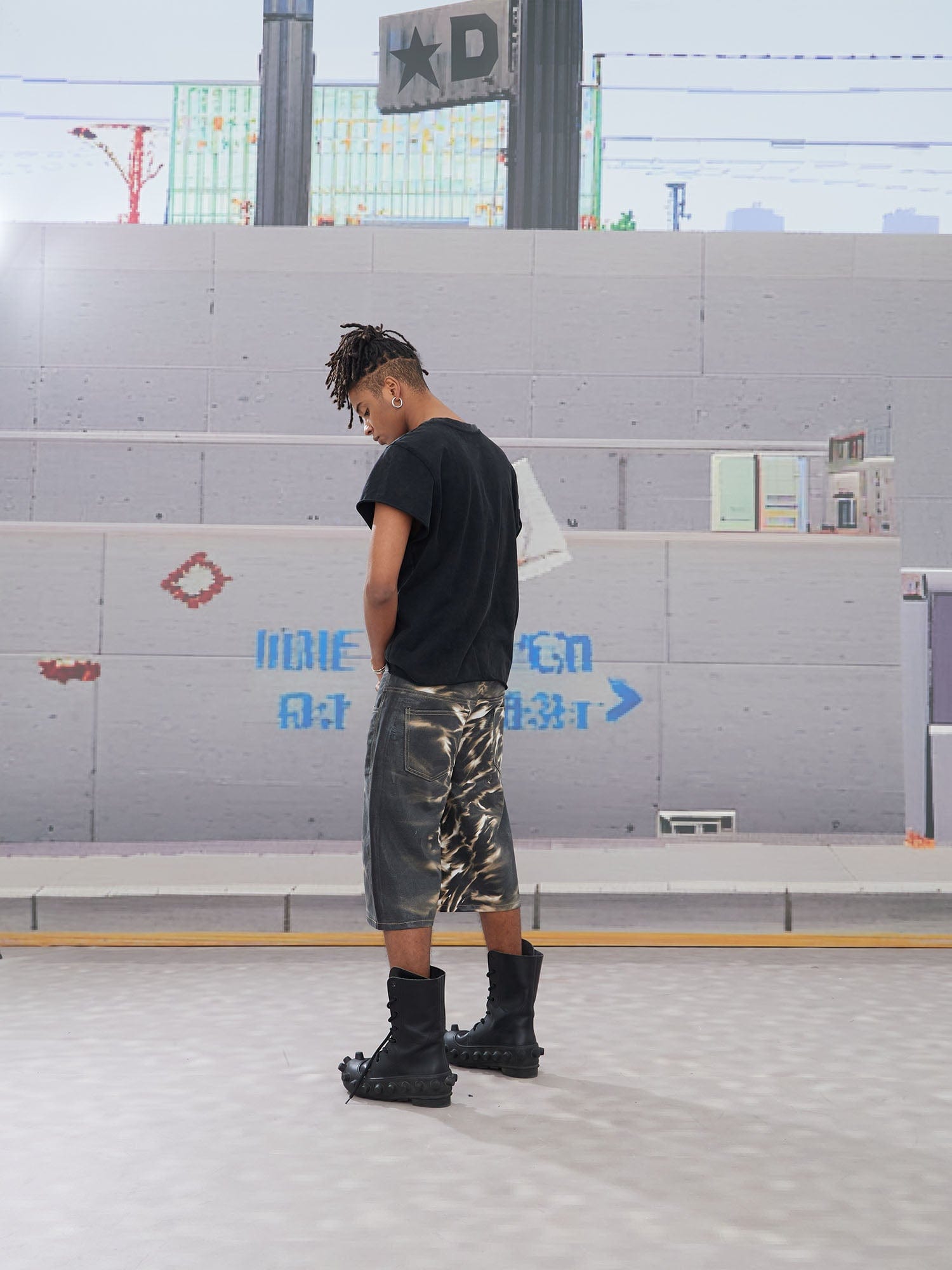 DND4DES Abstract Leopard Double-Waistband Denim Shorts, premium urban and streetwear designers apparel on PROJECTISR.com, DND4DES