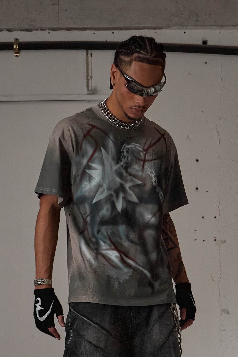 DND4DES Meteor Hammer Abstract Graphics T-Shirt, premium urban and streetwear designers apparel on PROJECTISR.com, DND4DES
