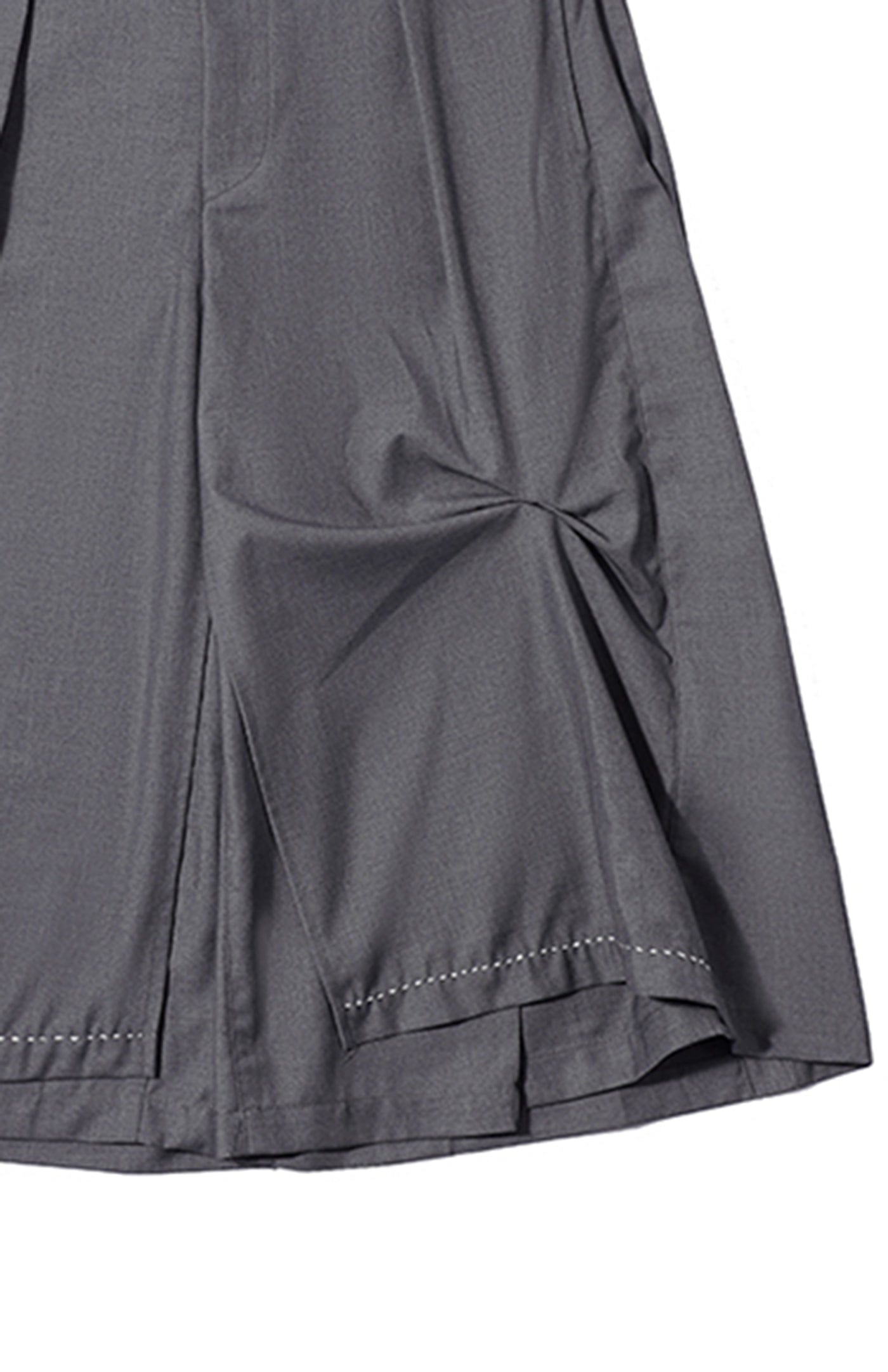 MIICHOUS Essential Pleated Oversize Shorts, premium urban and streetwear designers apparel on PROJECTISR.com, Miichous