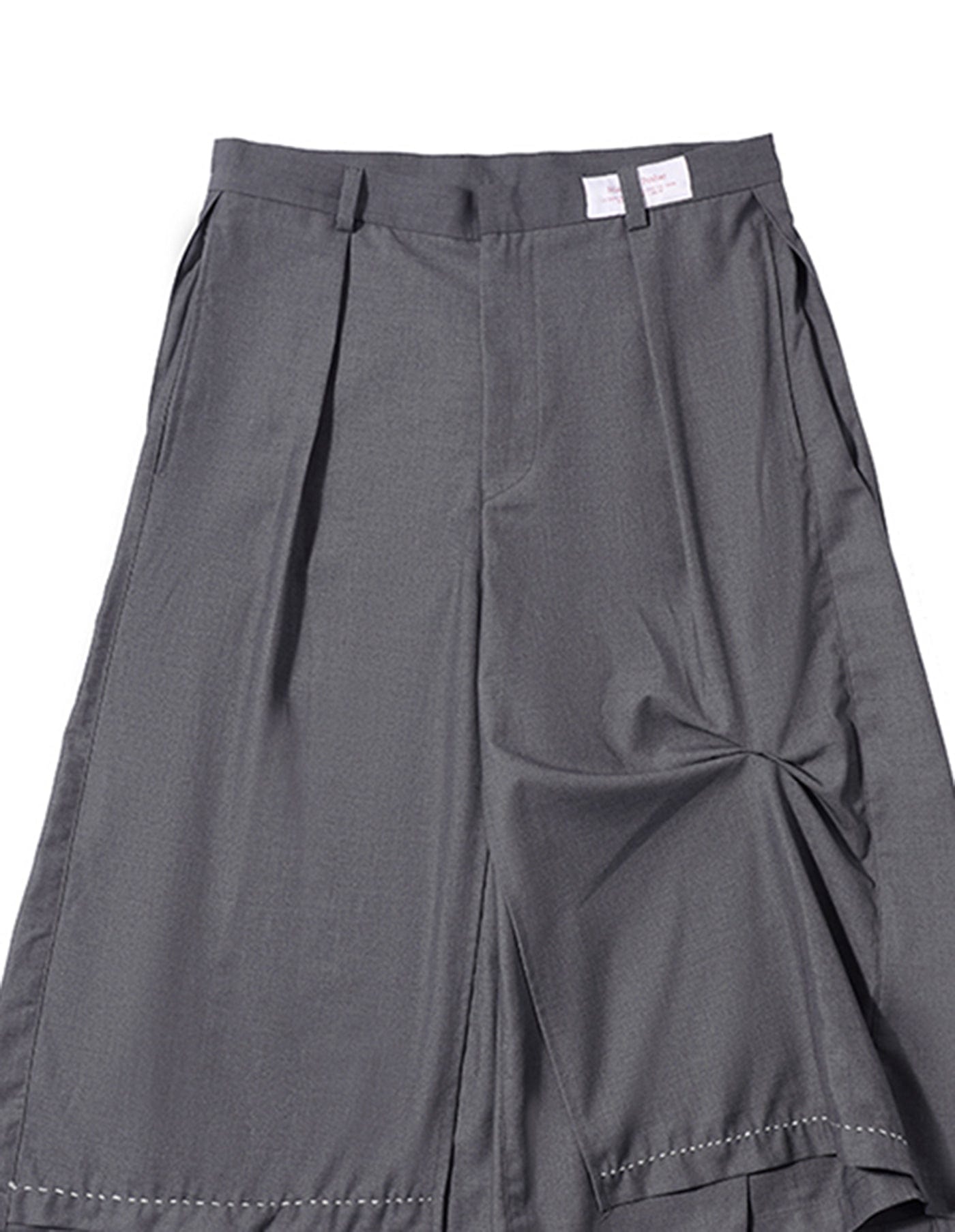 MIICHOUS Essential Pleated Oversize Shorts, premium urban and streetwear designers apparel on PROJECTISR.com, Miichous