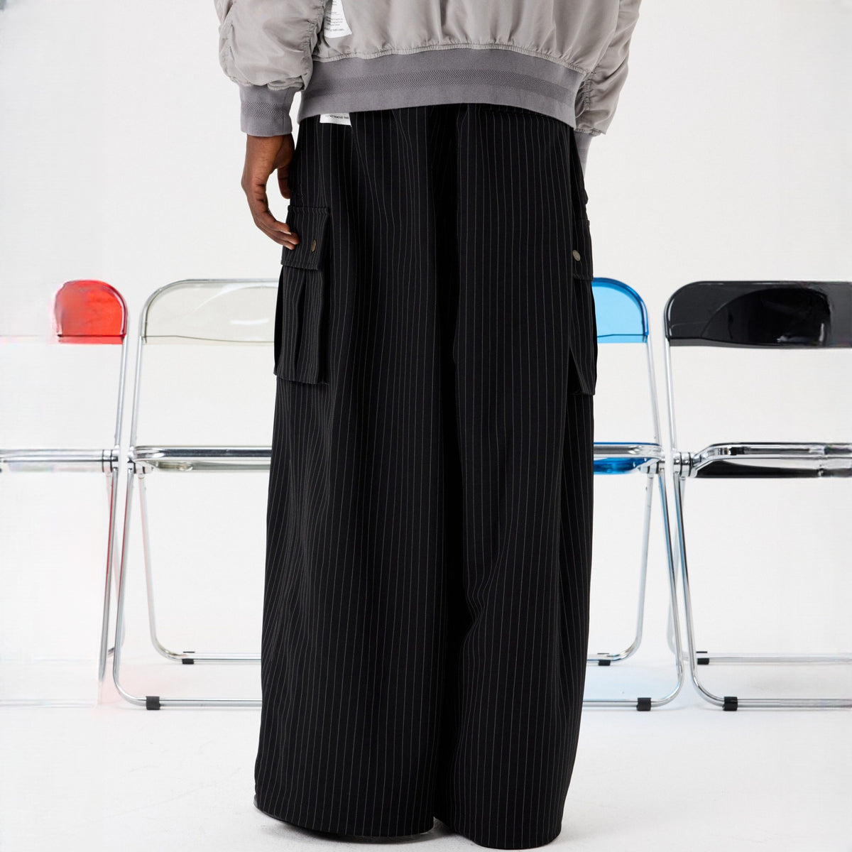 UNLIMITED MOTE Striped Drawstring Balloon Wide-Leg Cargo Pants — square · back · Black