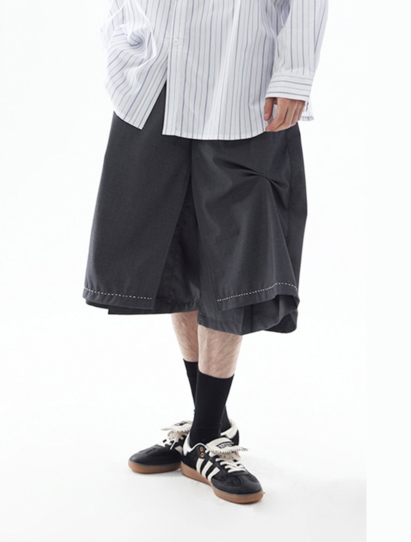 MIICHOUS Essential Pleated Oversize Shorts, premium urban and streetwear designers apparel on PROJECTISR.com, Miichous