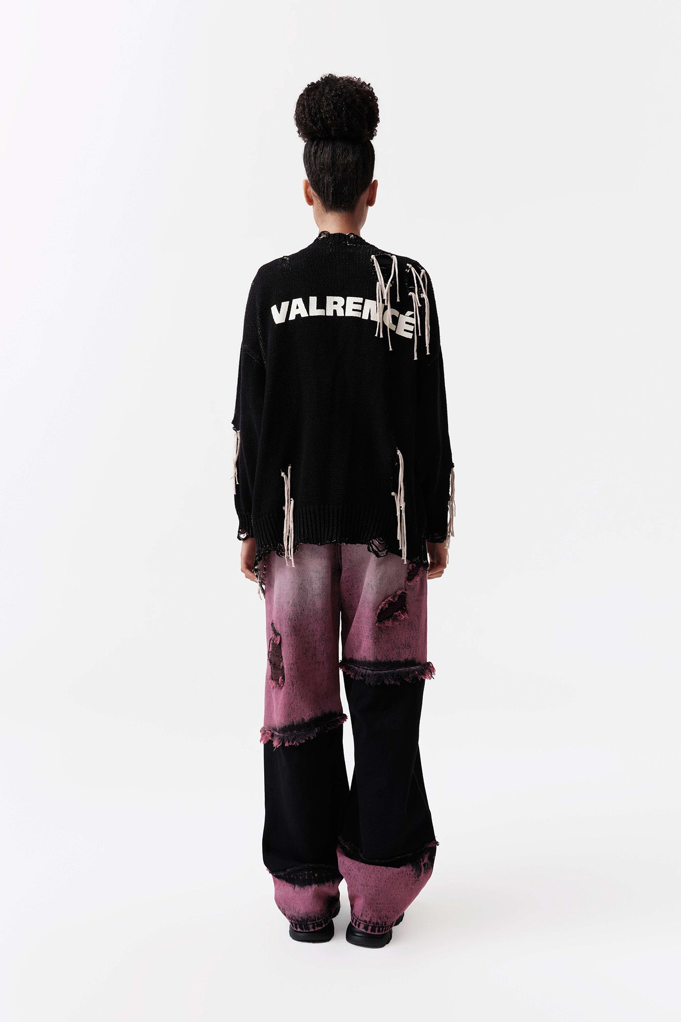 VANN VALRENCE Distressed Frayed Spray V-Neck Cardigan