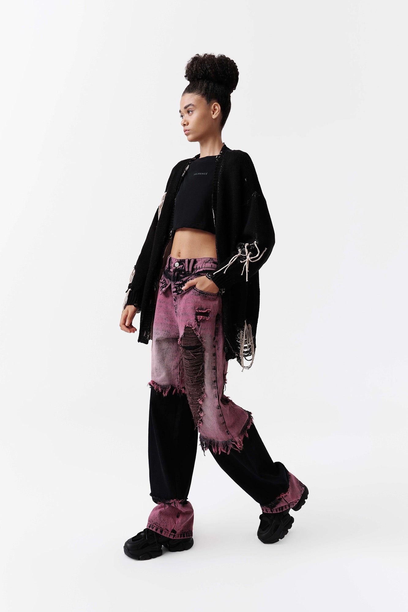 VANN VALRENCE Distressed Frayed Spray V-Neck Cardigan