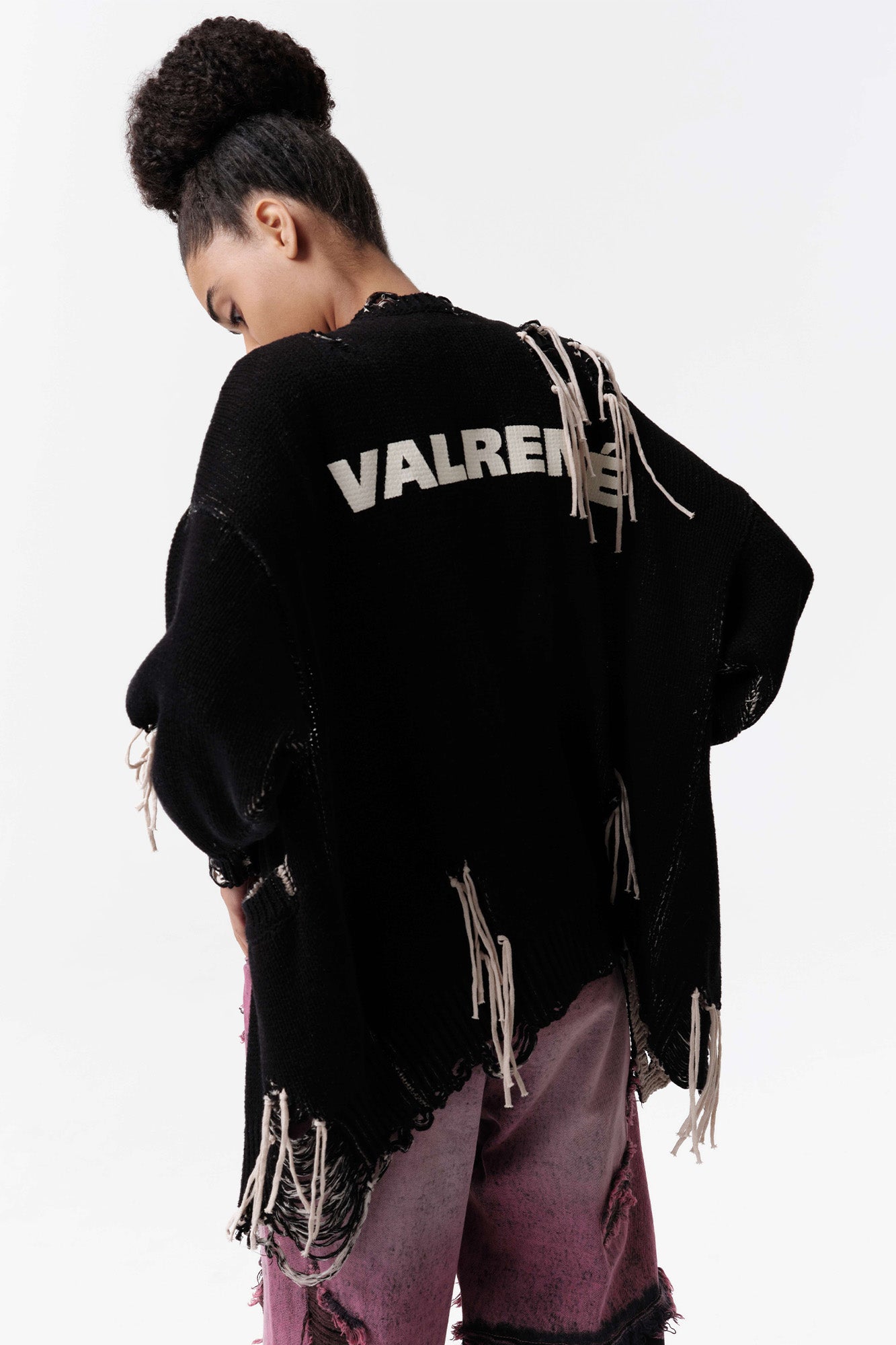 VANN VALRENCE Distressed Frayed Spray V-Neck Cardigan
