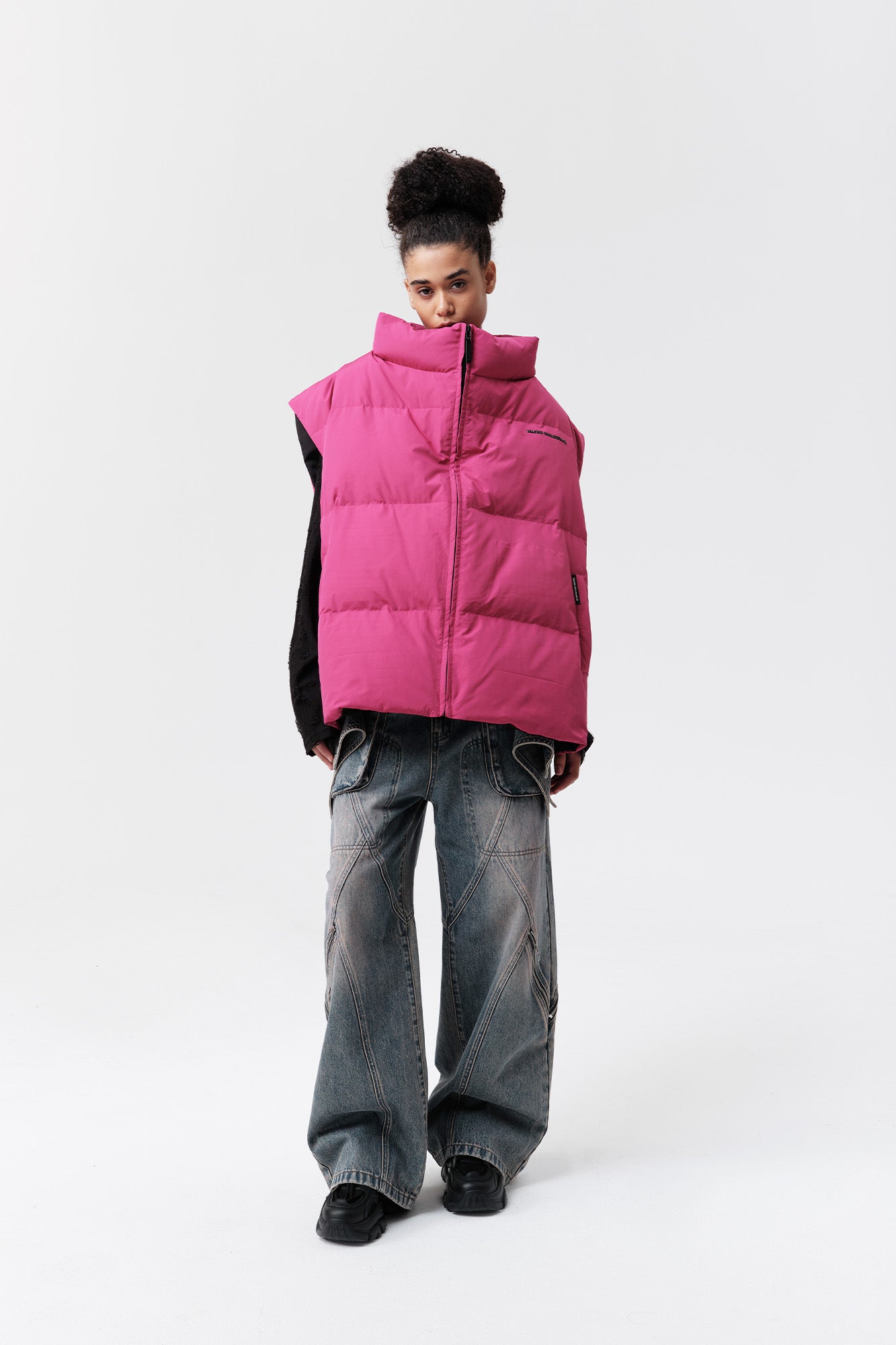 VANN VALRENCE High-Neck Oversized Down Vest Hot Pink