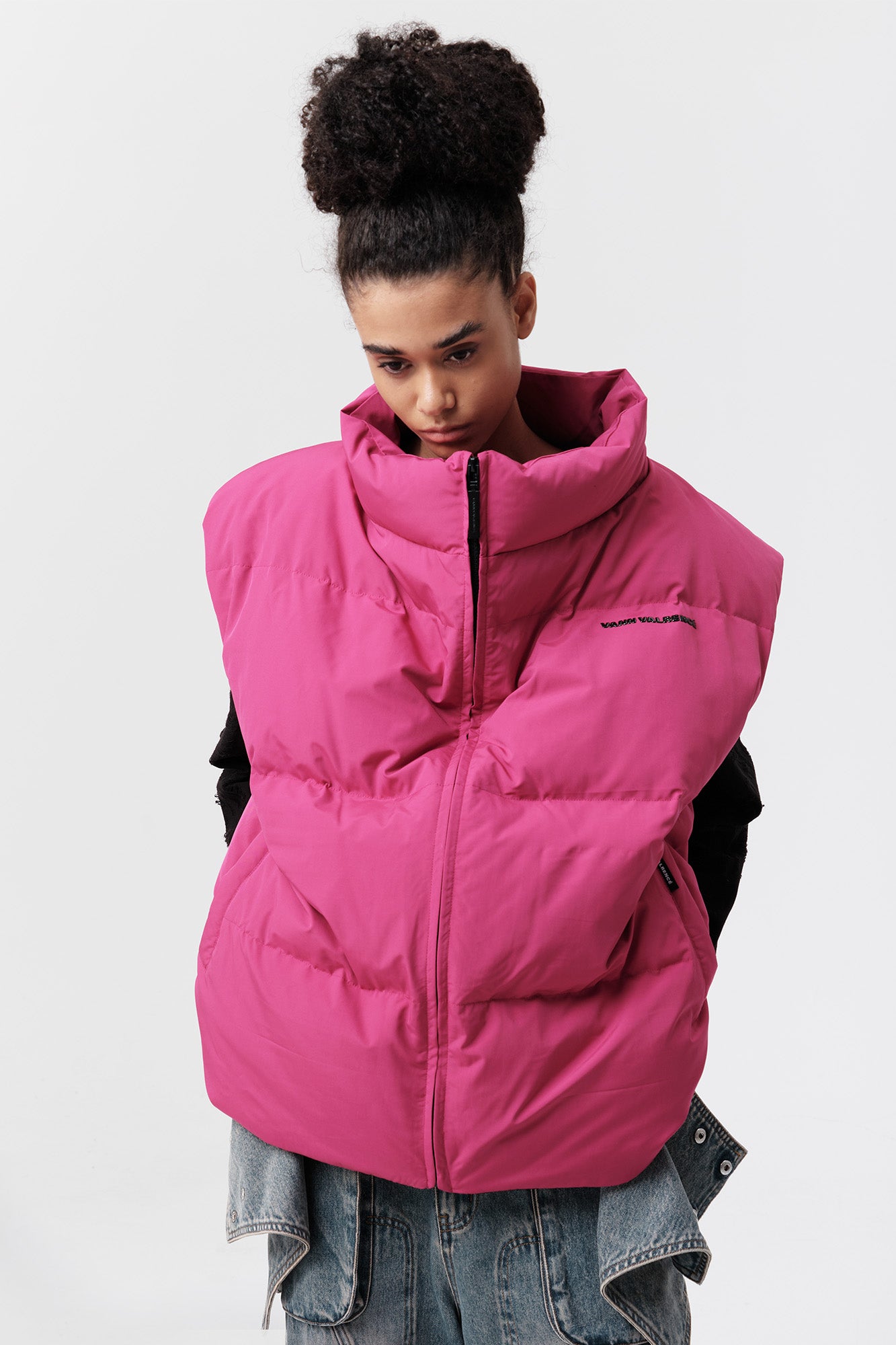 VANN VALRENCE High-Neck Oversized Down Vest Hot Pink