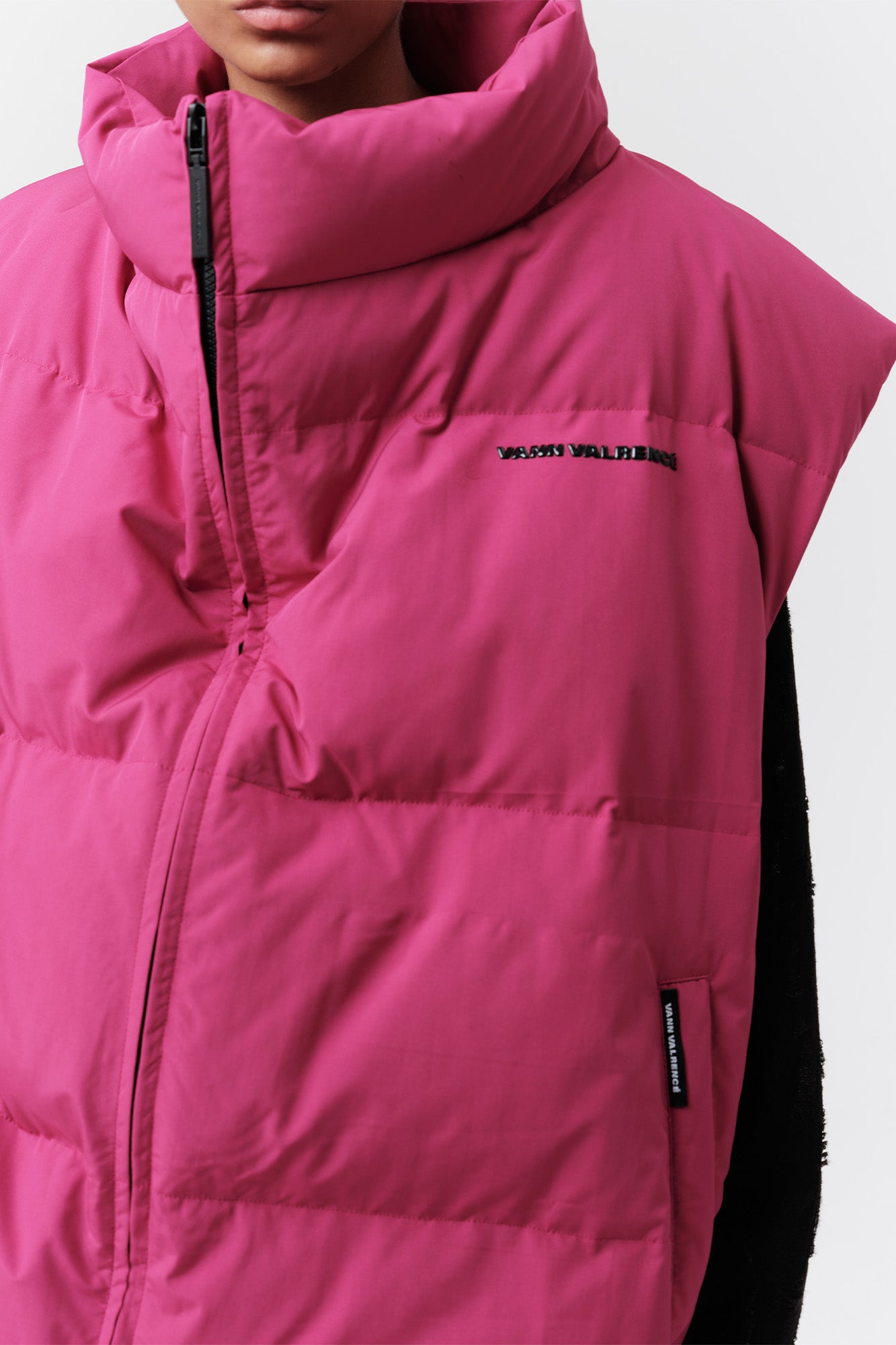 VANN VALRENCE High-Neck Oversized Down Vest Hot Pink