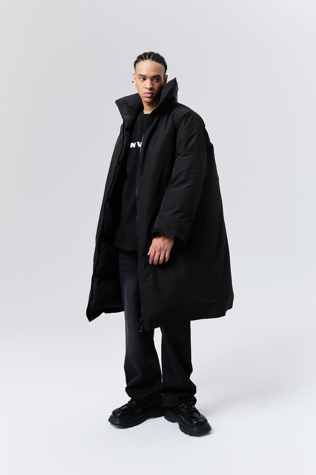 VANN VALRENCE High-Neck Oversized Long Down Coat
