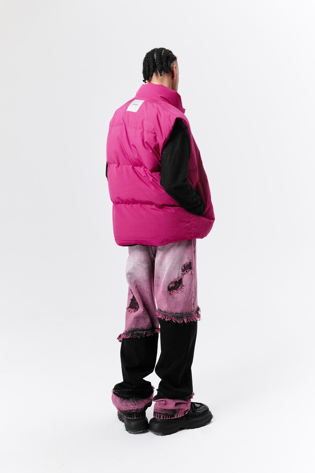 VANN VALRENCE High-Neck Oversized Down Vest Hot Pink