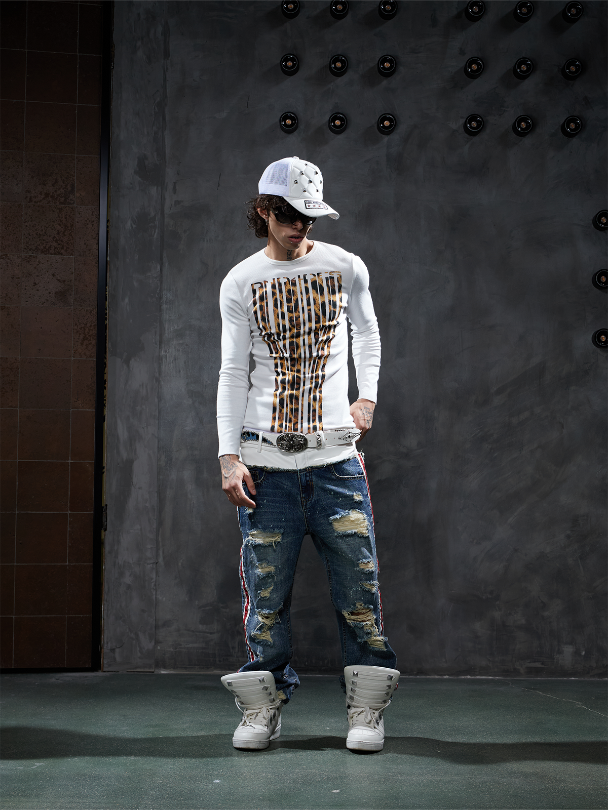 DND4DES Leopard Slim-Fit Long-Sleeve Tee