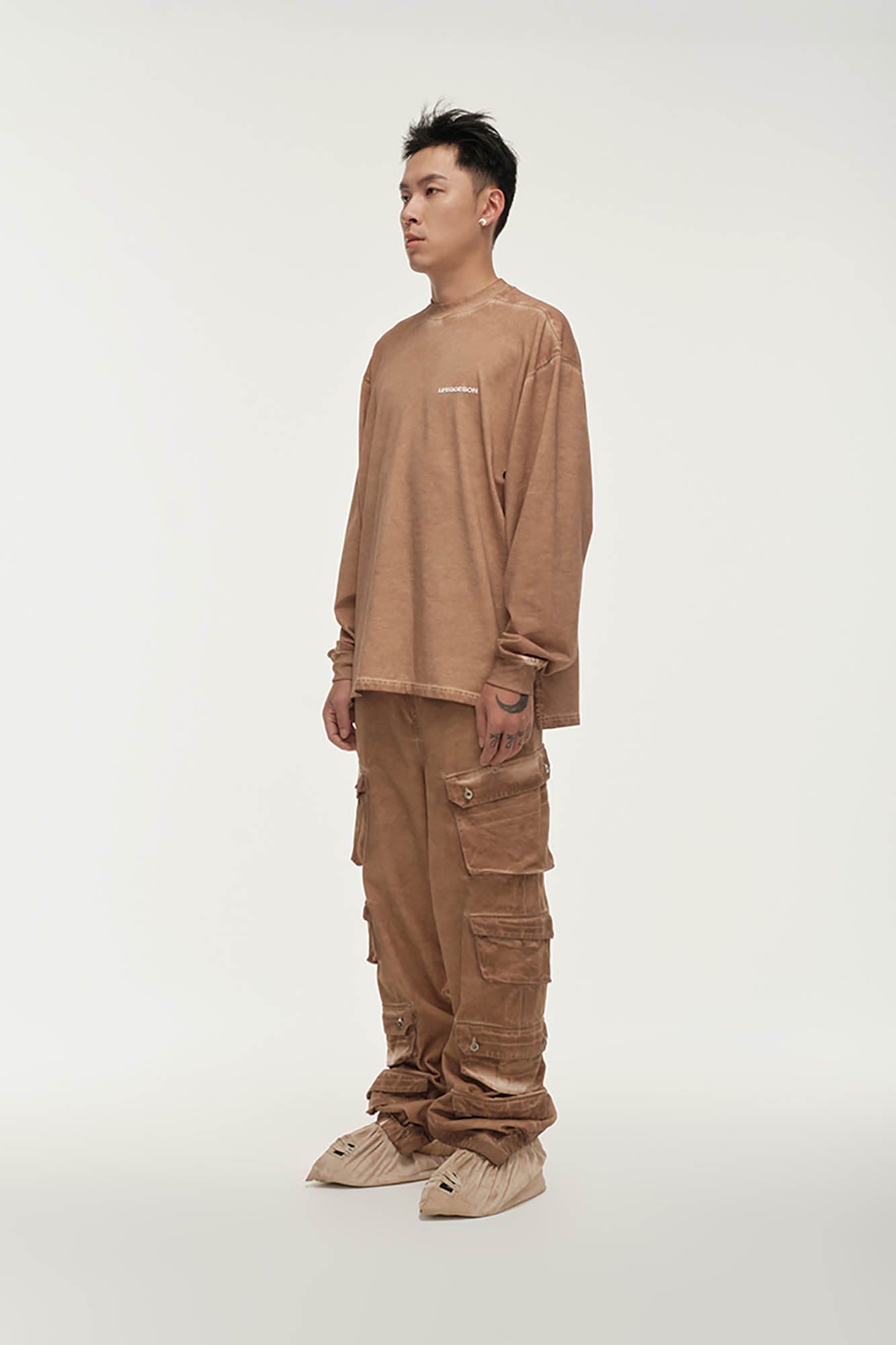LIFEGOESON Distressed Multi-Pocket Layered Cargo Pants Earth, premium urban and streetwear designers apparel on PROJECTISR.com, LIFEGOESON