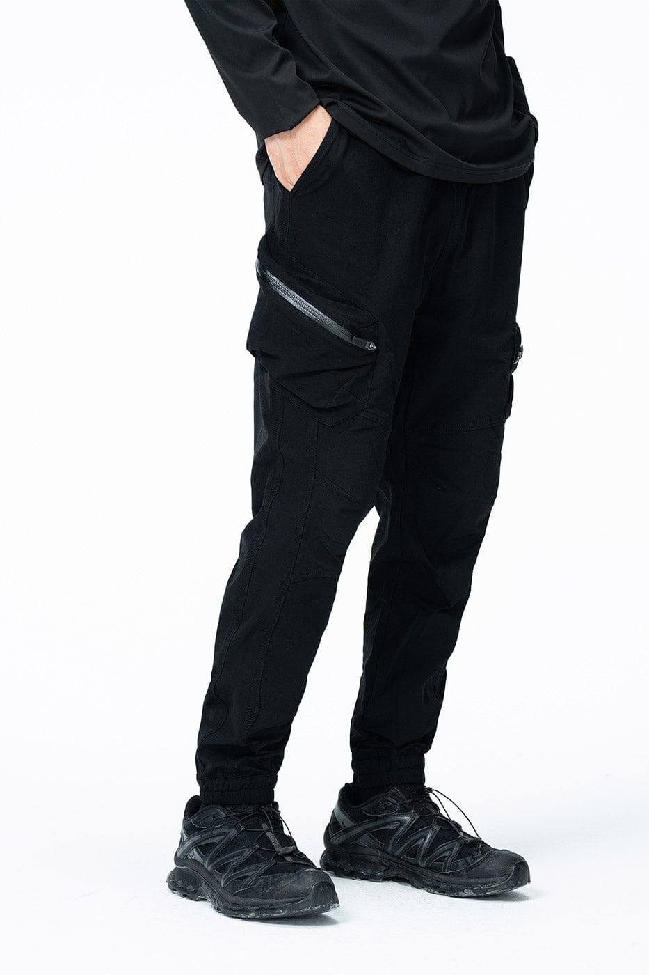 ENSHADOWER Diagonal Zipper Jogger, premium urban and streetwear designers apparel on PROJECTISR.com, ENSHADOWER