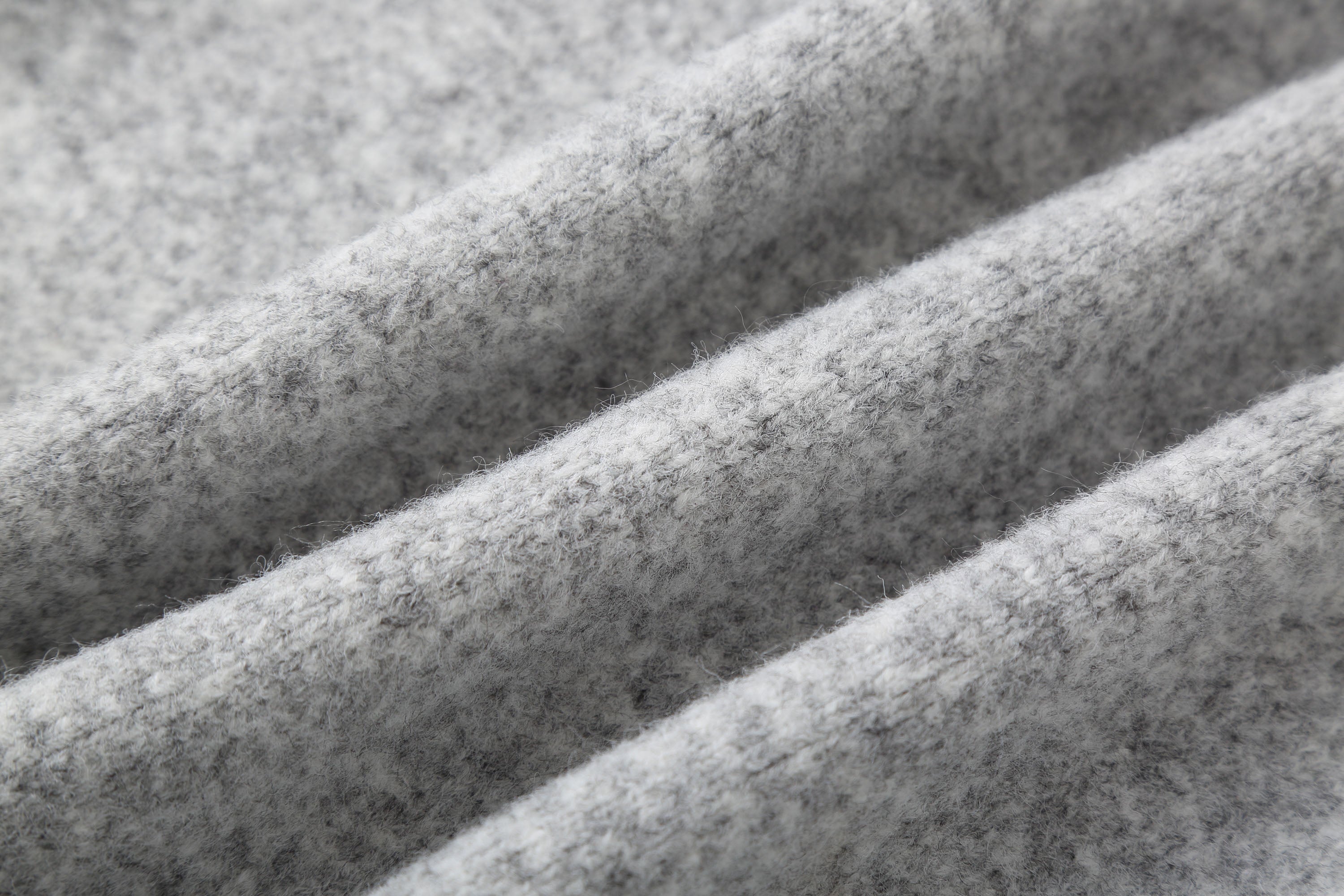 CLP Deep-V Oversized Wool-Blend Pullover