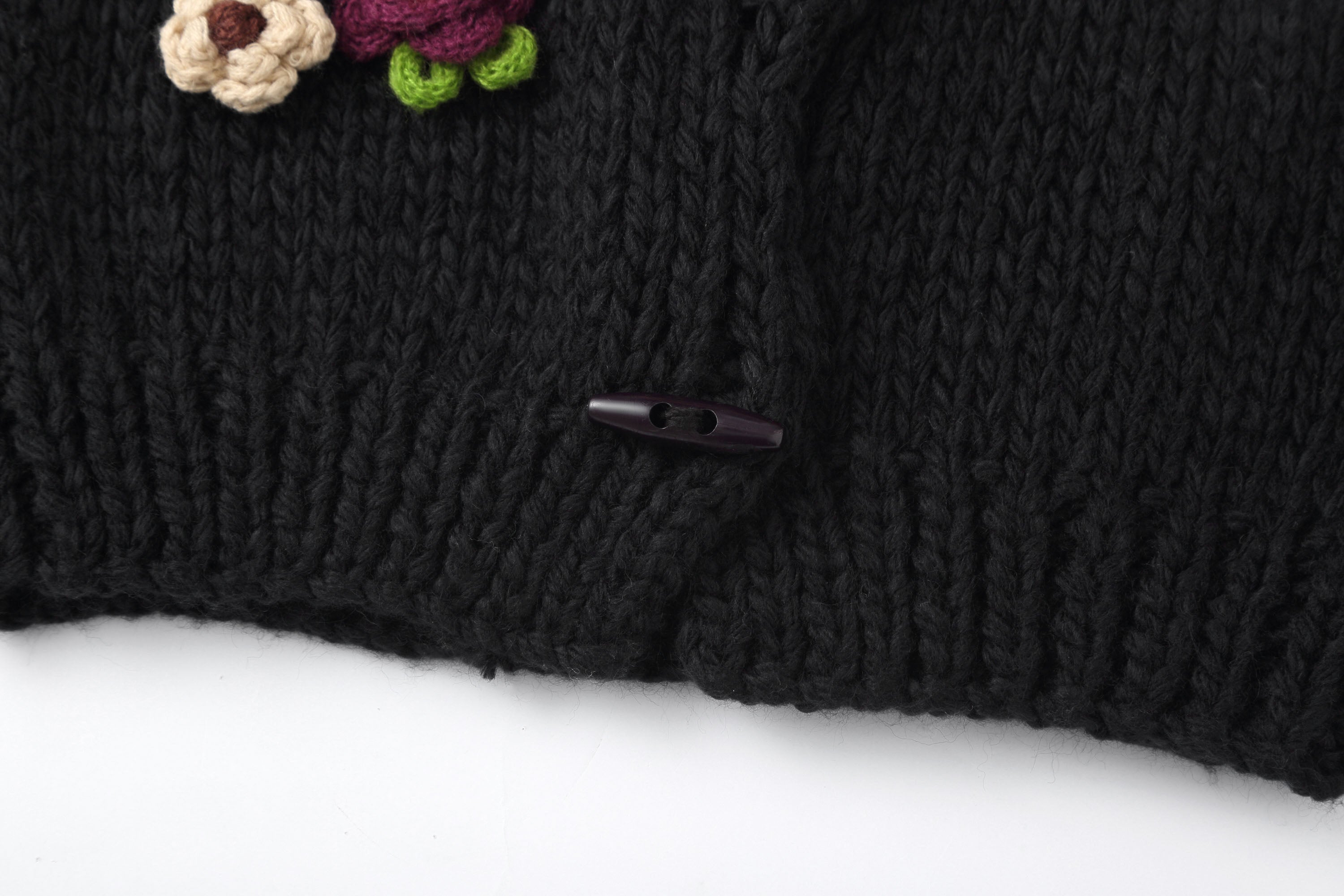 CLP Chunky Bloom Stand-Collar Cardigan