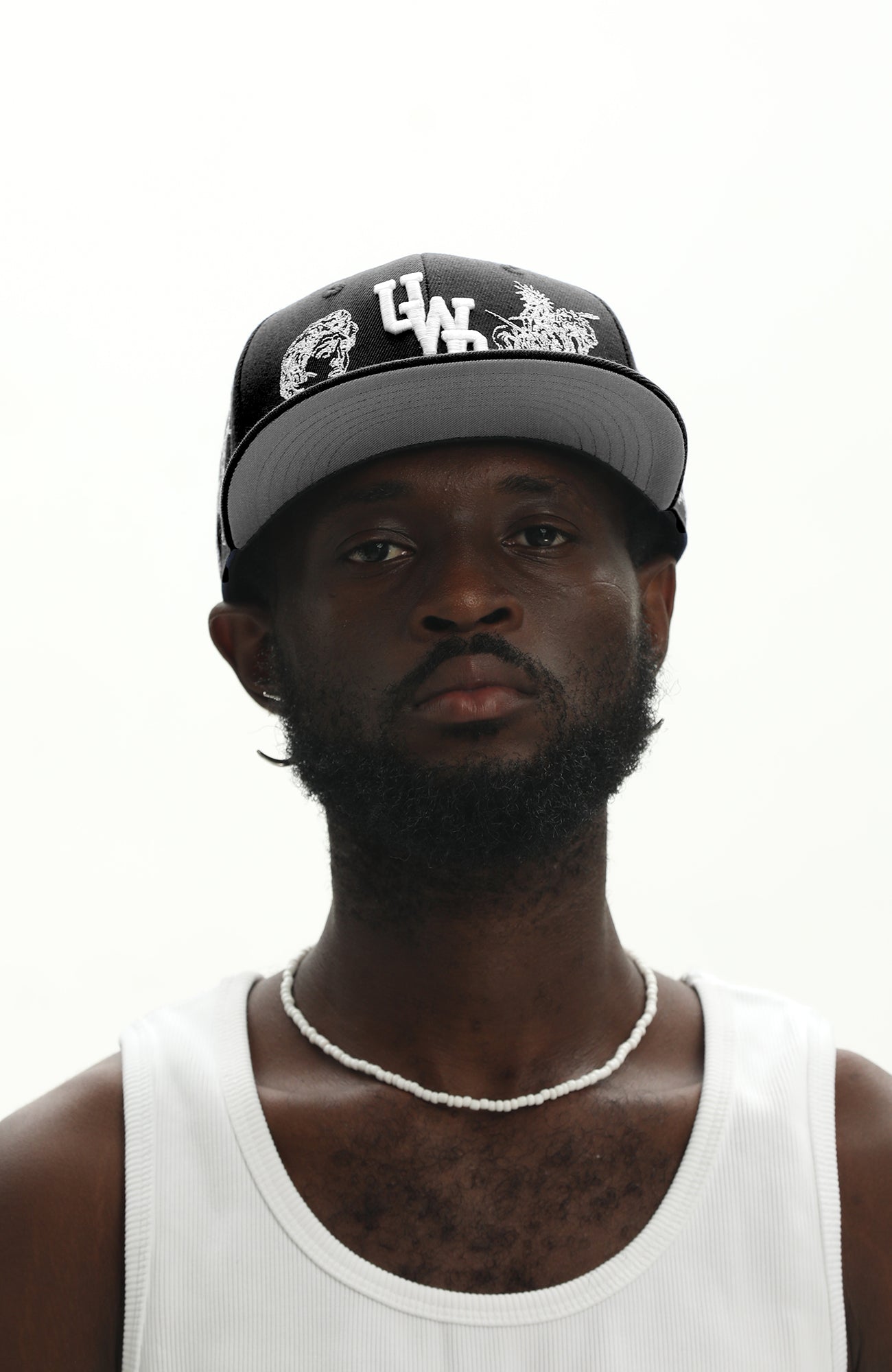UNTILWERICH Embroidered Flat Brim Fitted Cap