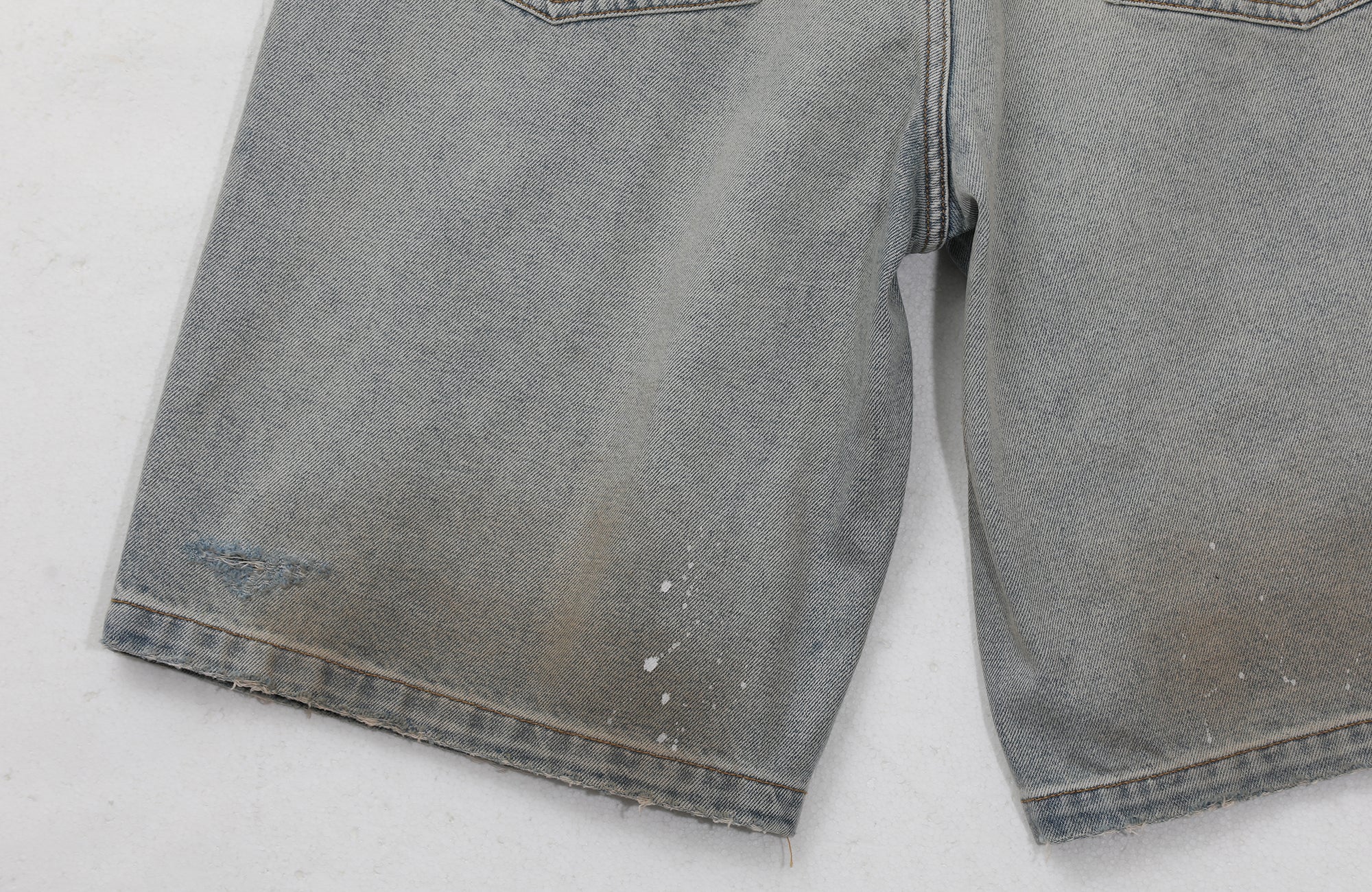 UNTILWERICH Spider Web Embroidered Pearl Denim Shorts