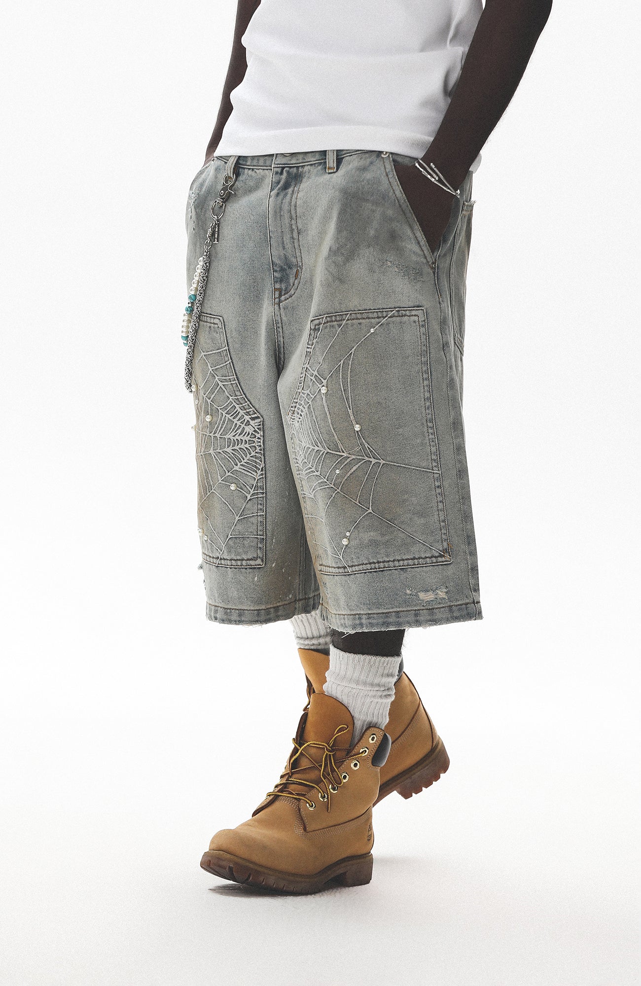UNTILWERICH Spider Web Embroidered Pearl Denim Shorts