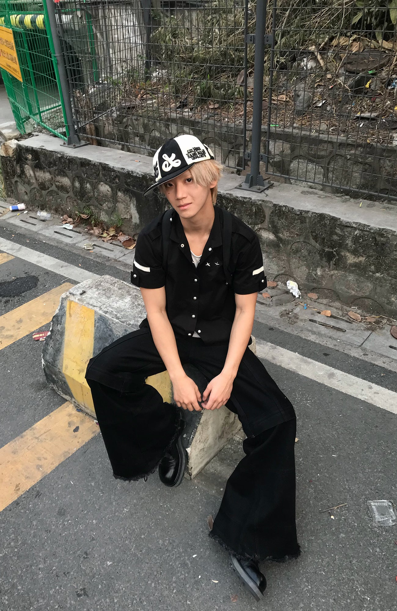 DREAM BAND Stand Collar Star Embroidery Half Shirt
