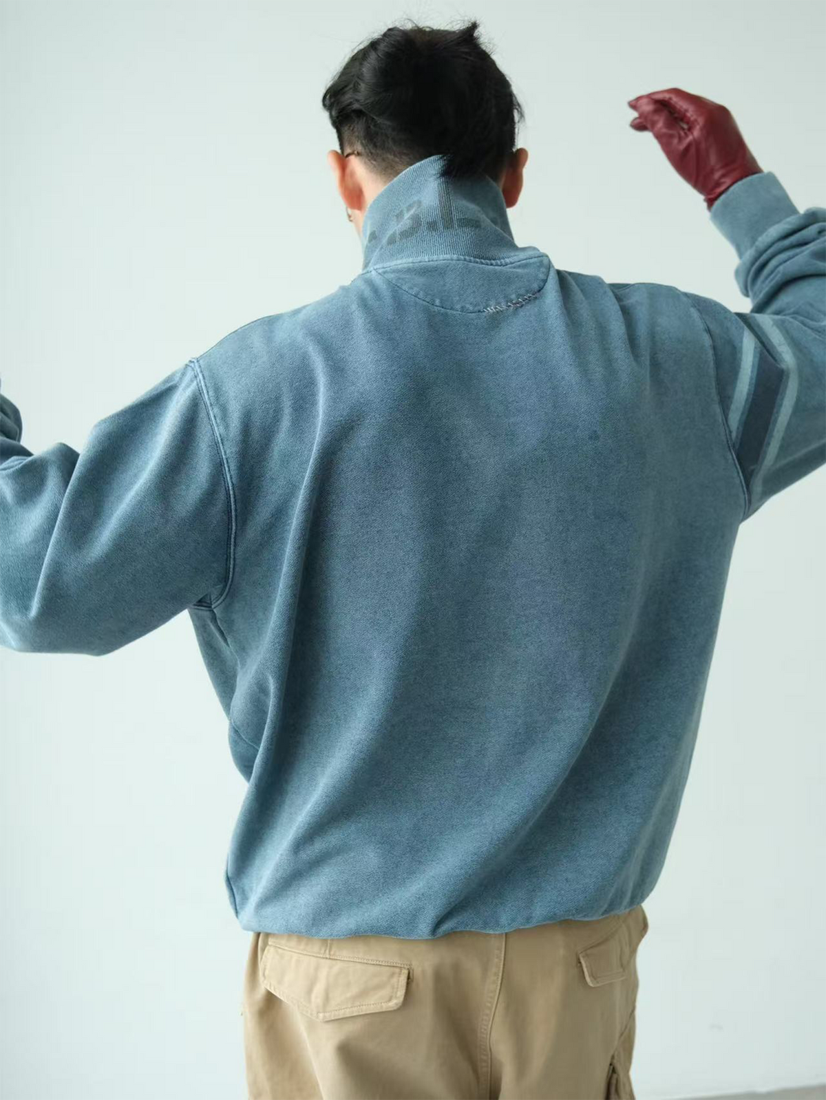 NEIGBORL Retro Graphic Washed Stand-Collar Sweatshirt