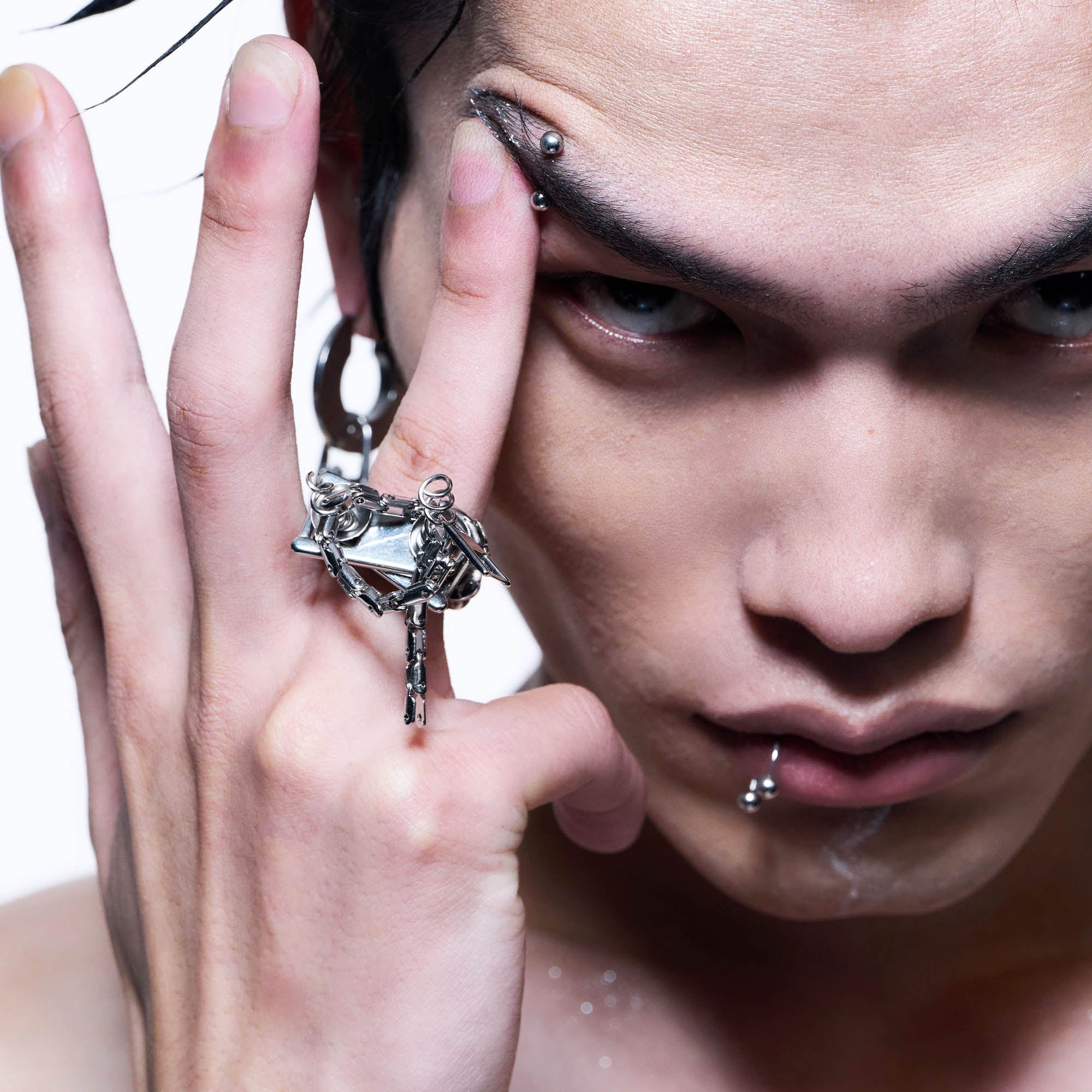 ILLUSORY Divergent Mechanical Twisted Ring, premium urban and streetwear designers apparel on PROJECTISR.com, ILLUSORY