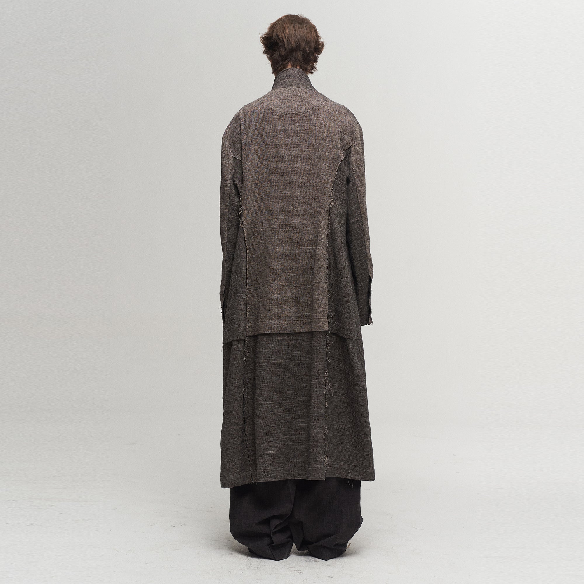 ILNya Nieternite Nifutur Frayed Seam Paneled Oversized Coat