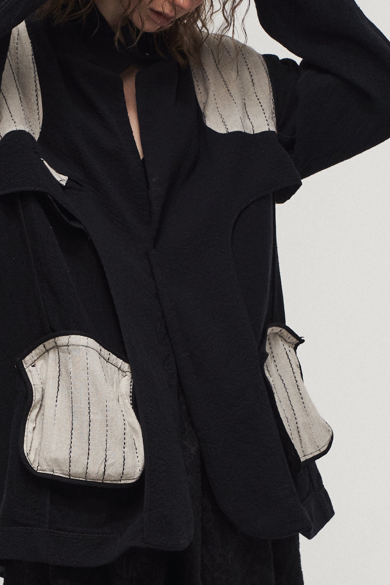 ILNya Nieternite Nifutur Reversible Contrast Stripe Paneled Jacket