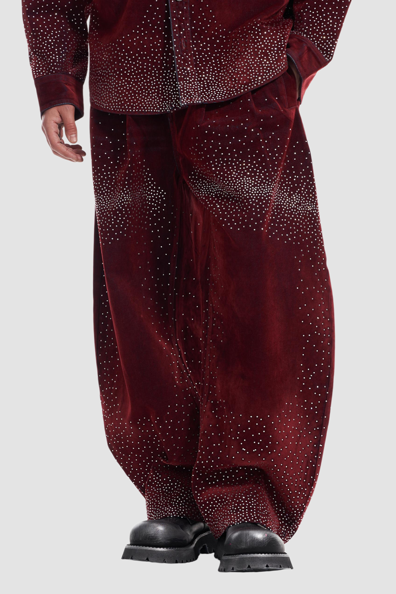 VANN VALRENCE Diamond-Studded Velvet Barrel Leg Trousers