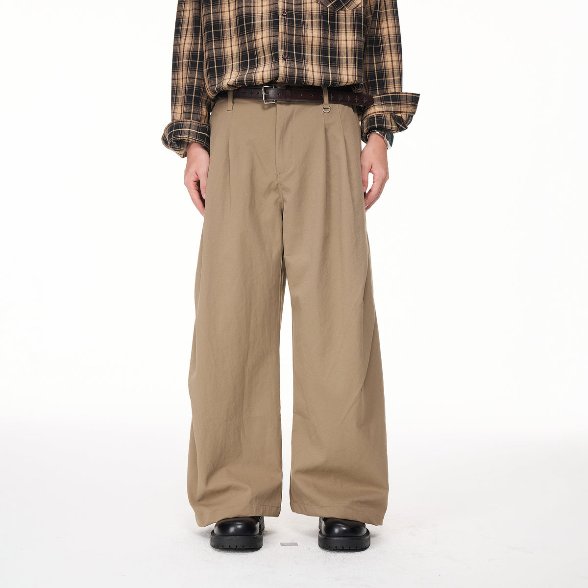 BOTANICA Pleated Wide-Leg Trousers