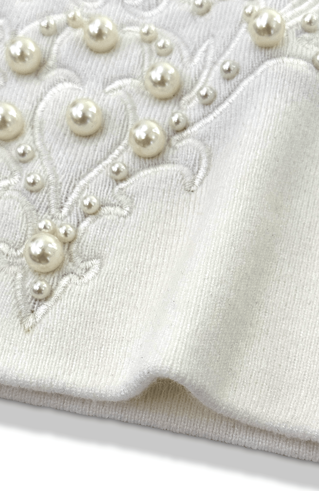 TECNINEGROUP Pearl Heart Embroidered Knit Beanie