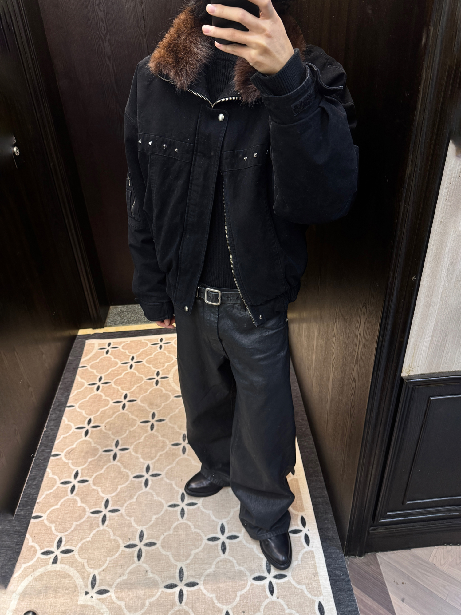 TRECLUB Studded Faux-Fur Collar Bomber Jacket