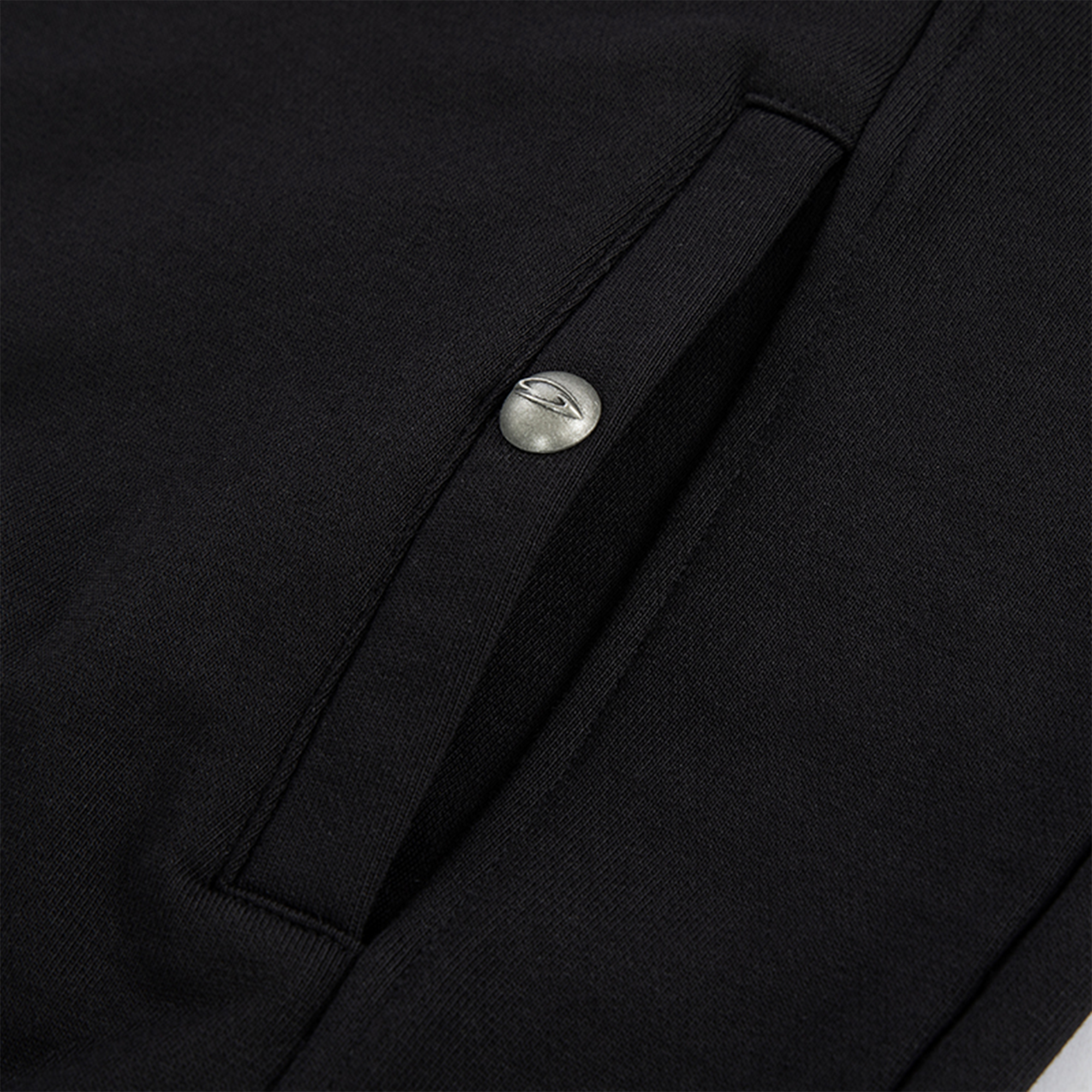 F2CE Essential Metal Badge Snap Hoodie