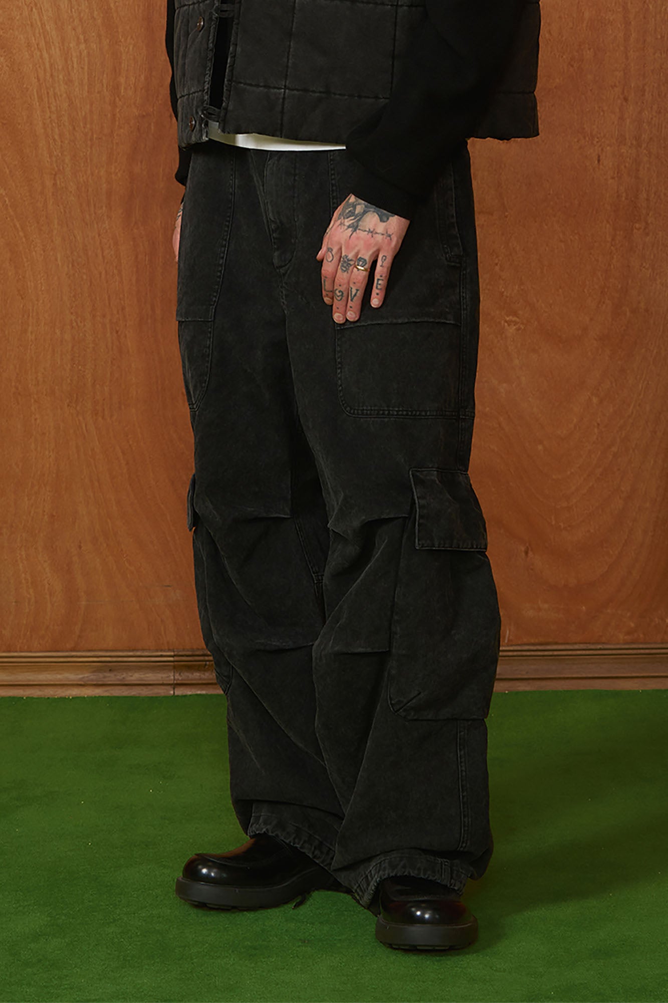 PMW Multi-Pocket Washed Cargo Jeans