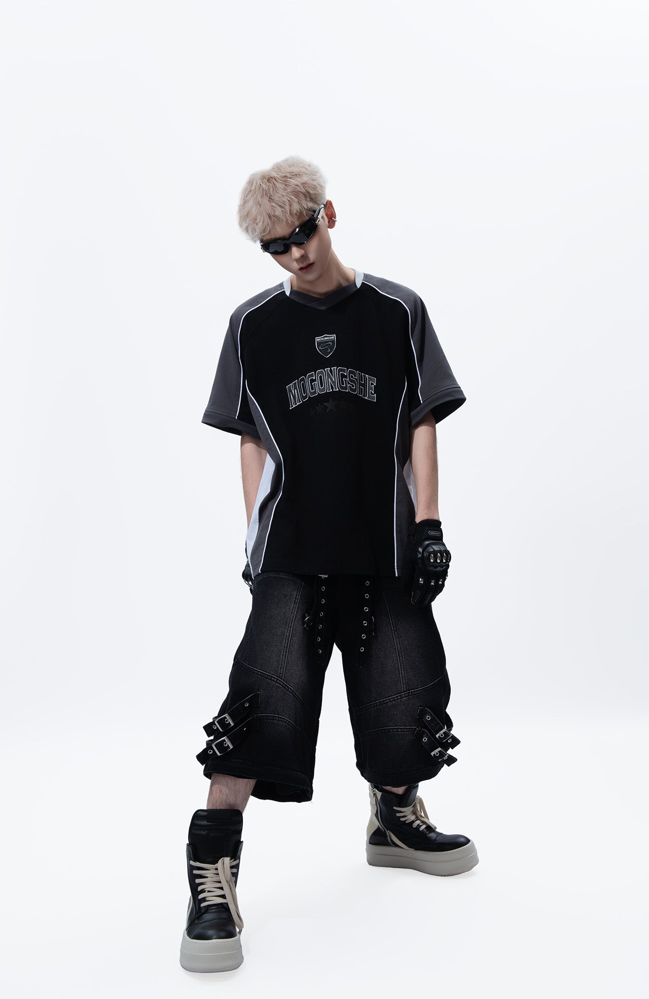 MOGONGSHE Detachable Drape-Strap Washed Jeans